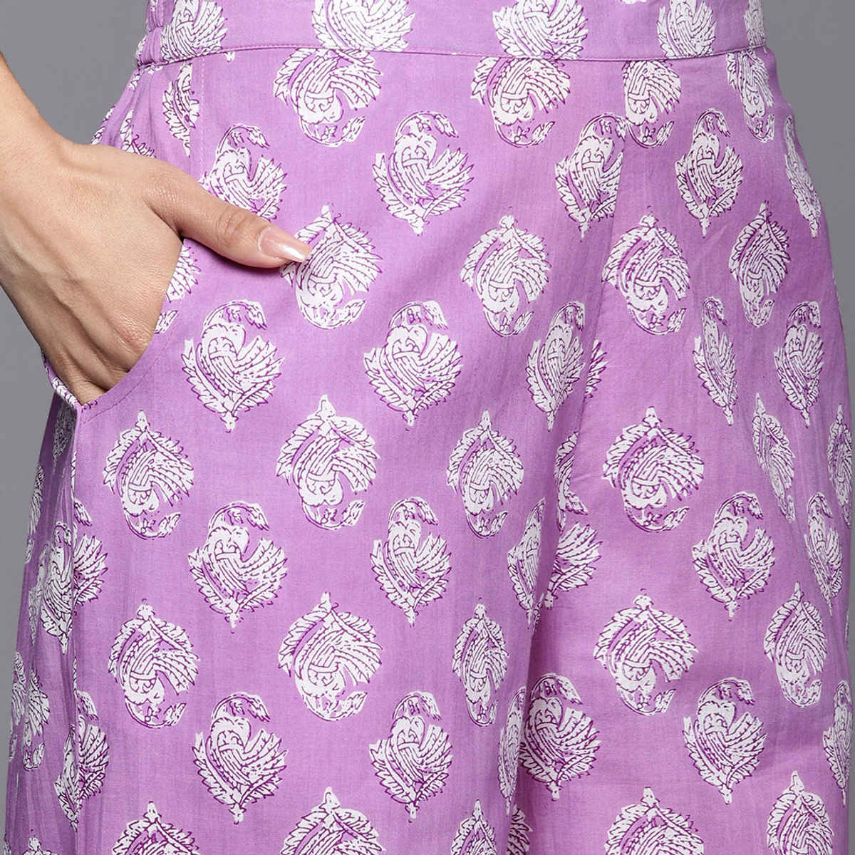 Libas Women Lavender Cotton Floral Kurti With Cotton Pyjamas - 50177S