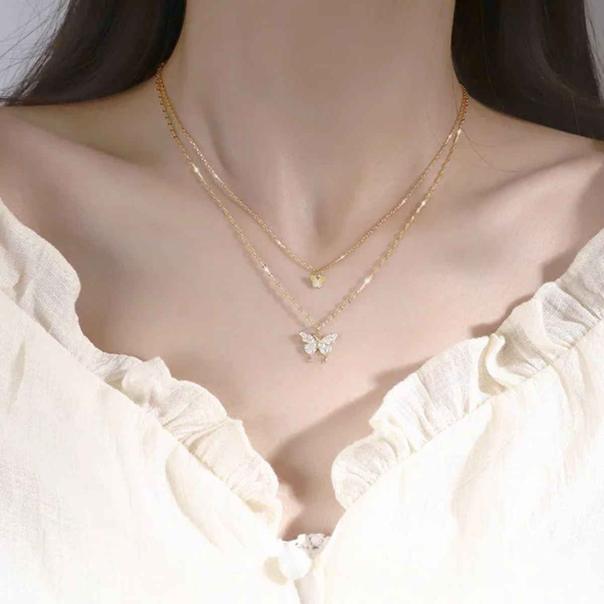 Estailo Fashion Bounded Butterfly Neckpiece Necklace Gold Pendant | N0000405