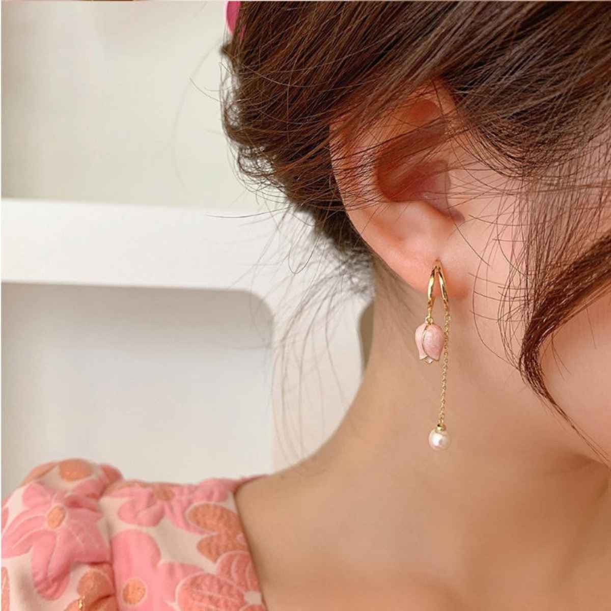 Beautynx Blush Petal Pearl Drop Earrings | Gold | BNX-EAR-0031