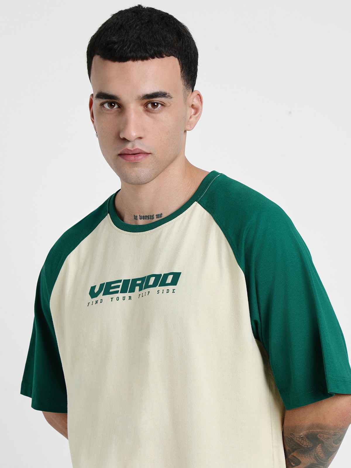 Veirdo Pure Cotton Oversized Fit Round Neck Swanwhite & Green Printed T-Shirt For Men - XXL