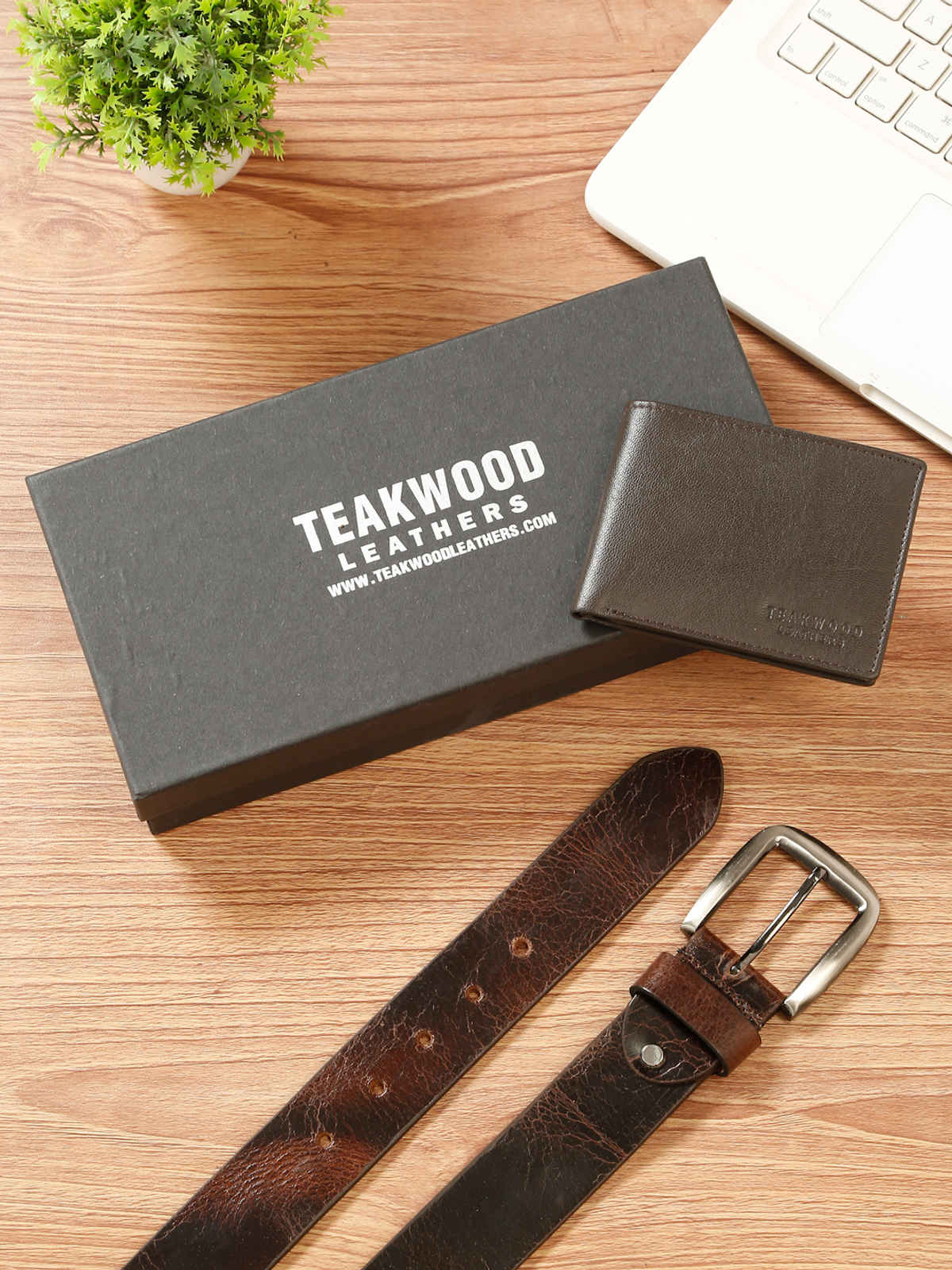 Teakwood Leathers Belt & Wallet Gift Set | COM-BLT-488-WLT-130-BR | Brown