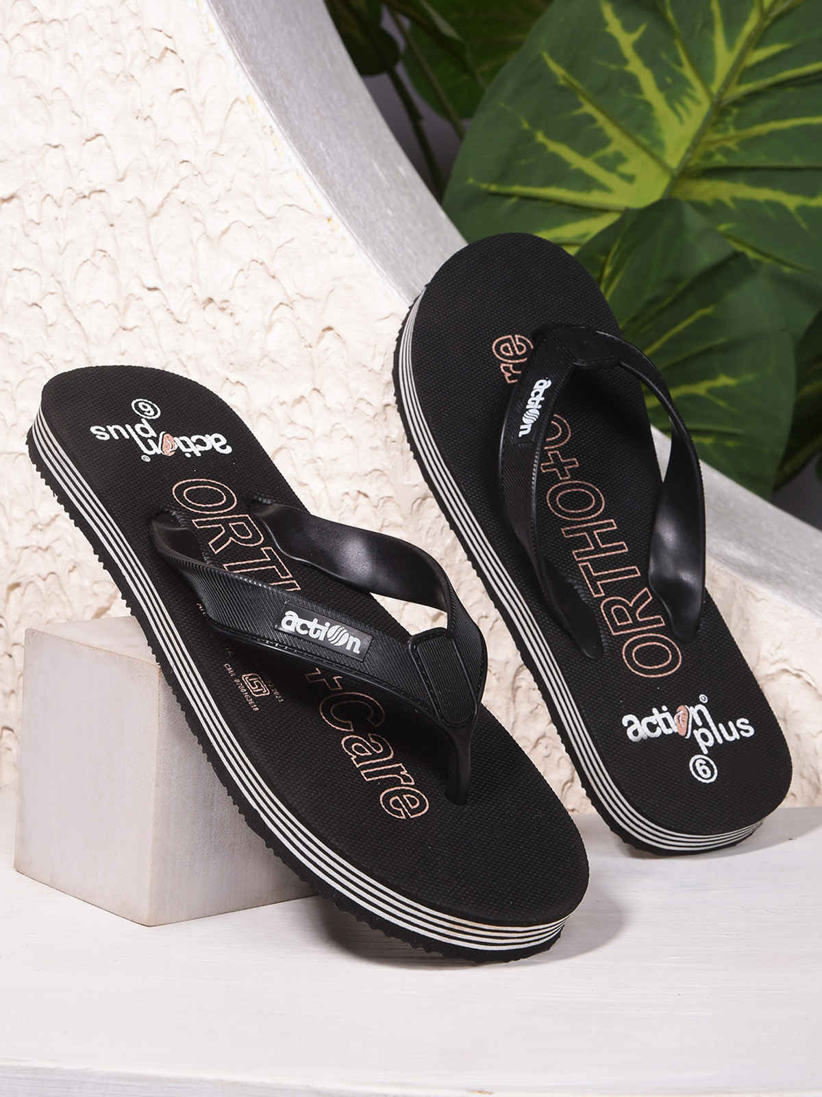 Action Slipper For Women | Aptw-112 Black - UK-5