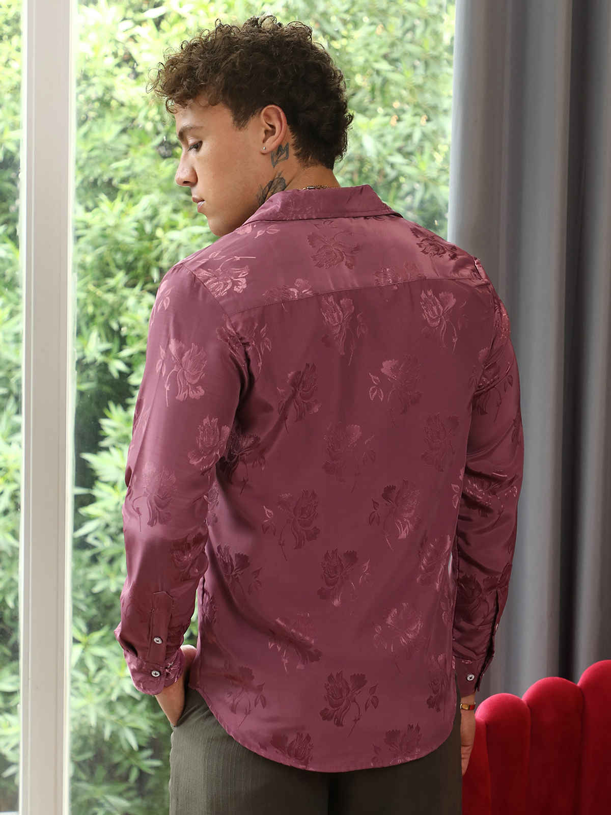Campus Sutra Men's Self-Design Floral Shirt | Rouge Pink - M