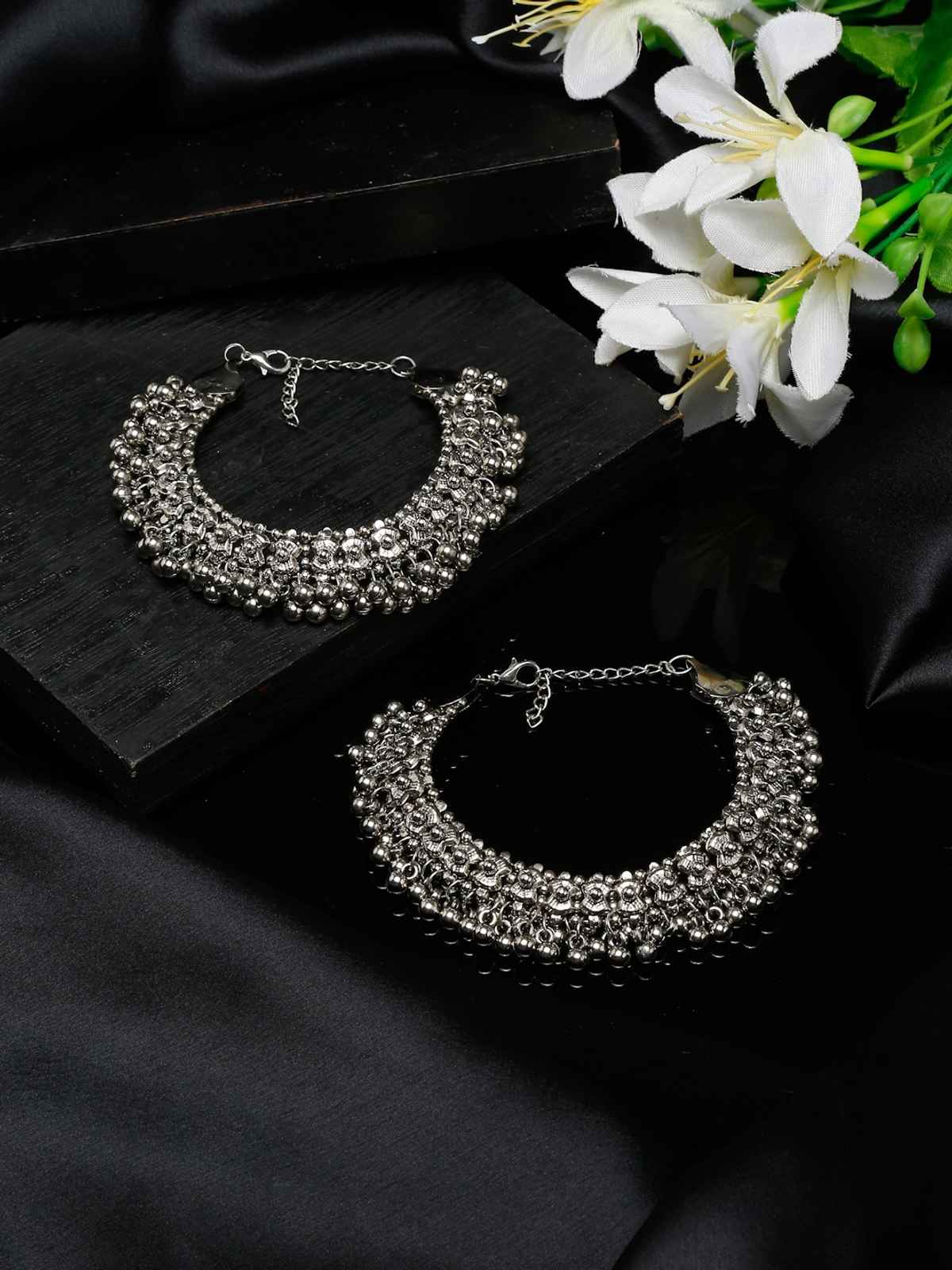 Youbella Jewellery German Tribal Stylish Handmade Anklets For Girls And Women (Silver)(Ybank - 60026)