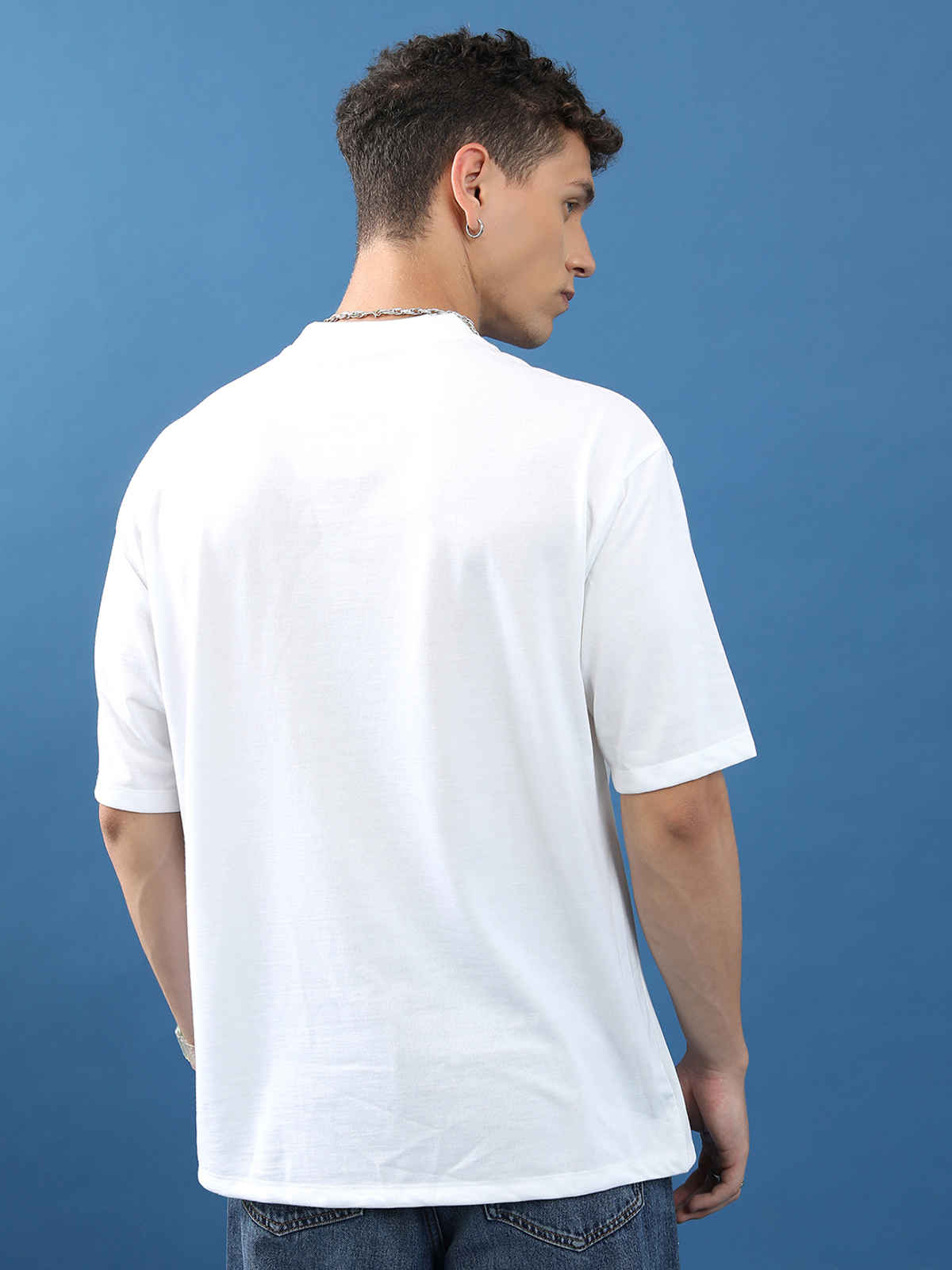 Highlander Unisex Graphic Printed Drop-Shoulder Sleeves Oversized T-Shirt | White - XL