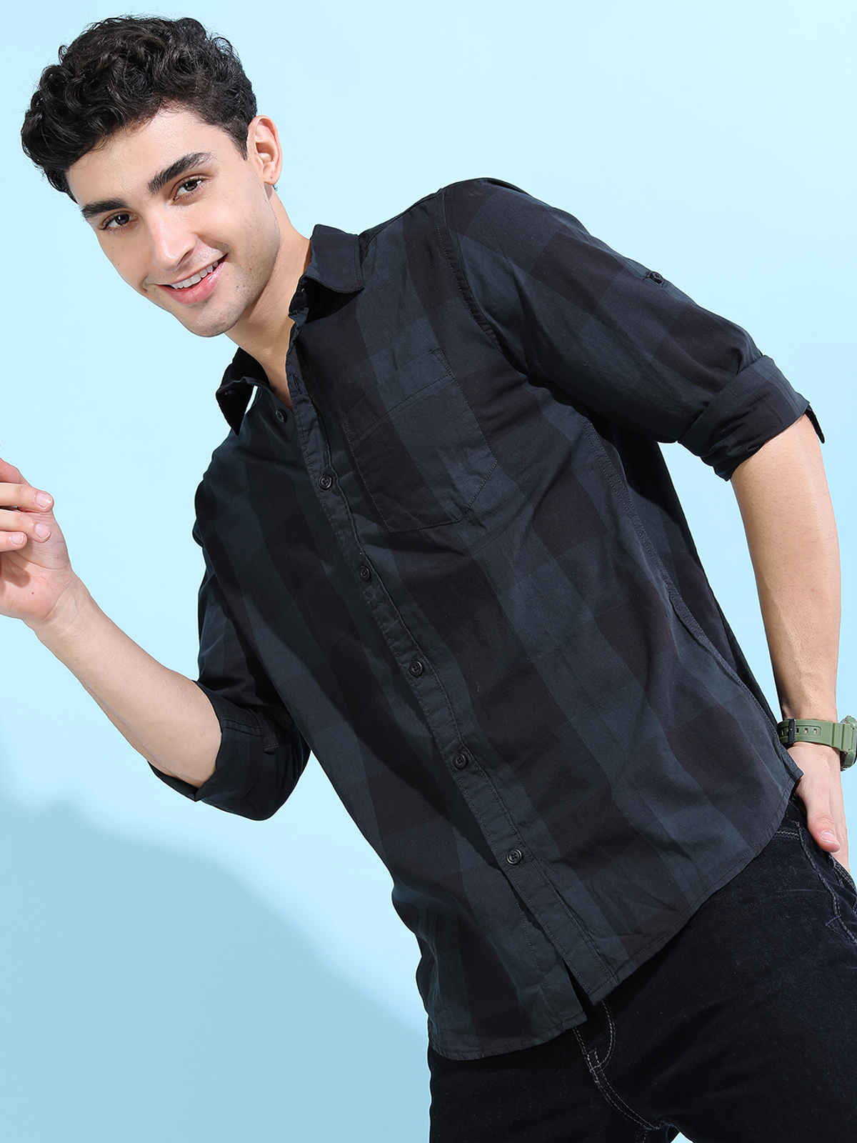 HIGHLANDER Men's Slim Fit Checked Casual Shirt | Grey & Black | M