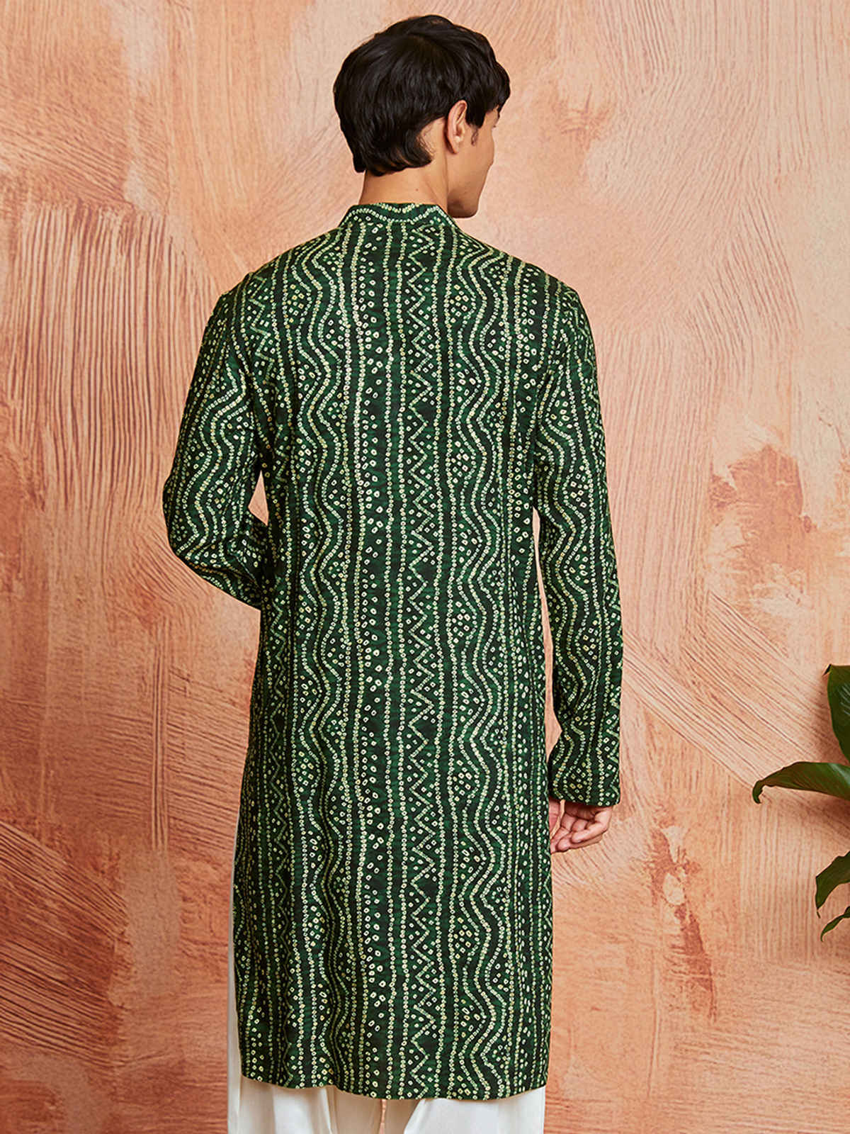 Vastramay Men's Rayon Kurta | Green - L