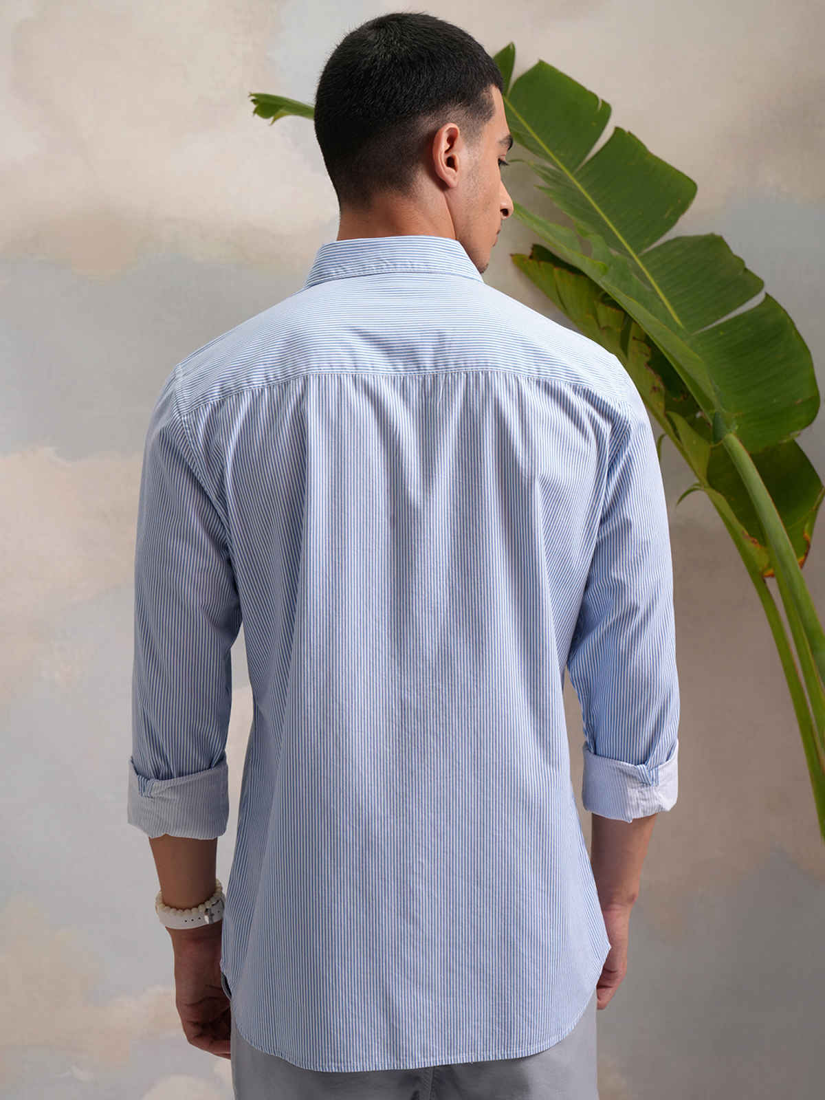 HIGHLANDER Classic Slim Fit Vertical Striped Spread Collar Cotton Casual Shirt | White & Blue | M