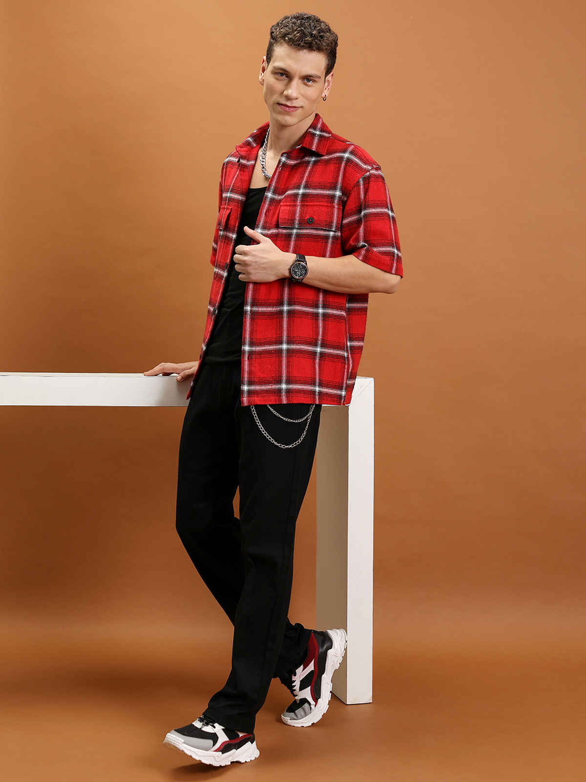 Highlander Men's Straight Fit Clean Look Stretchable Jeans | Black - 32