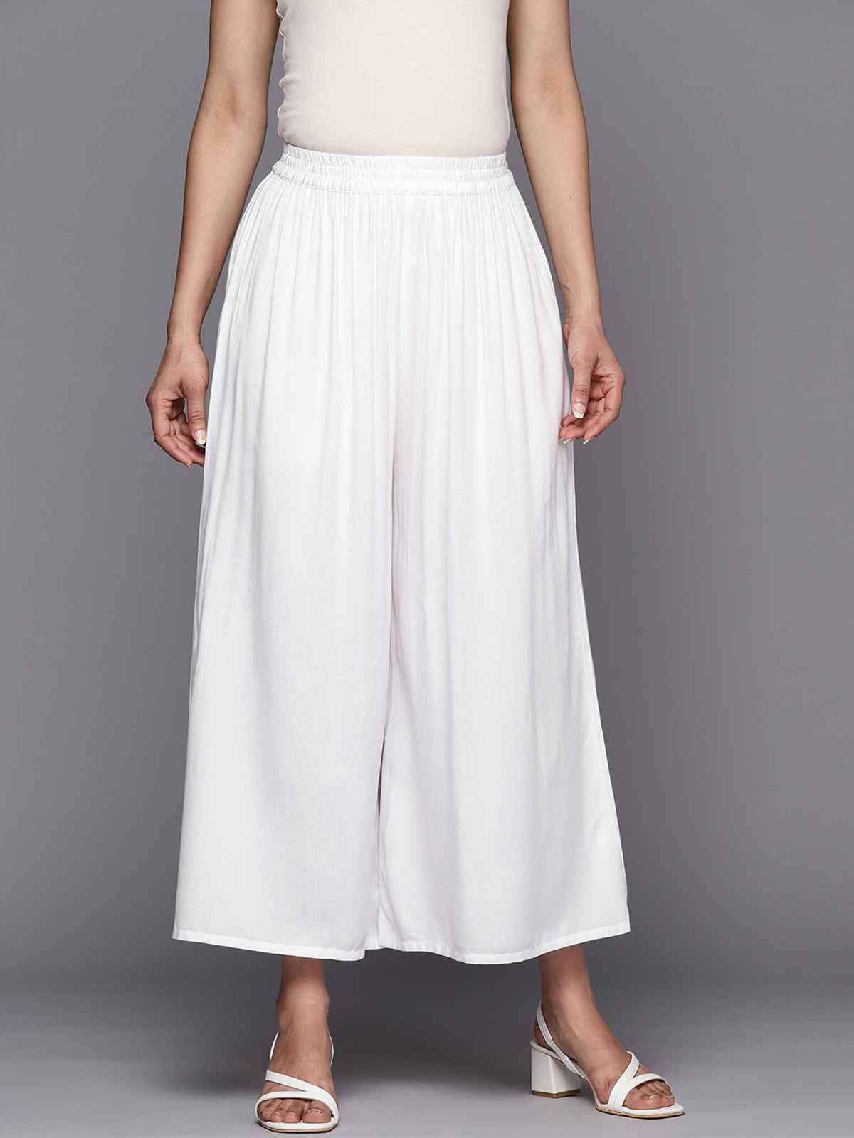 Libas Women White Soild Palazzos - Pl1452L