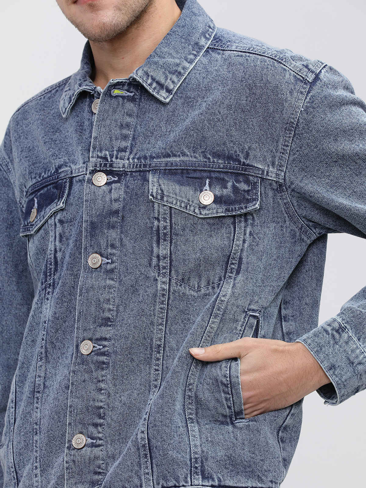 HIGHLANDER Men's Washed Crop Denim Jacket | Light Blue - L