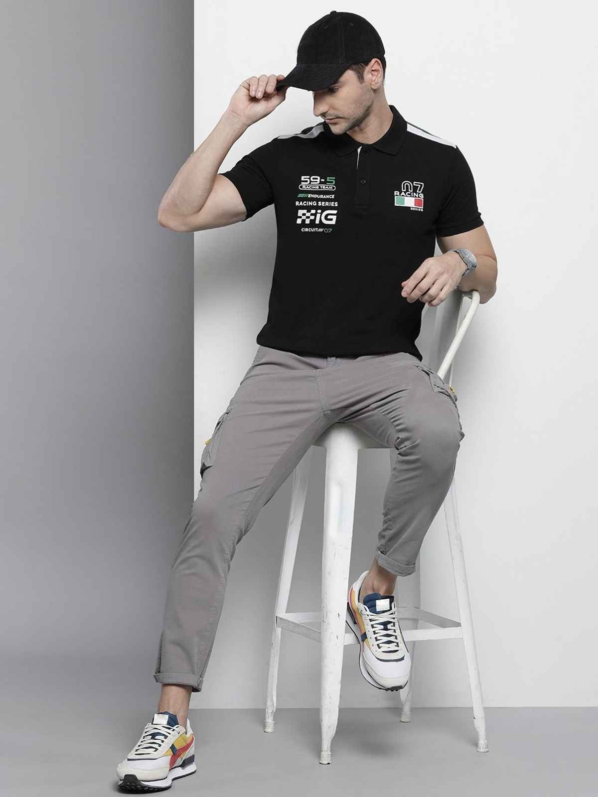 The Indian Garage Co Men's Slim Fit Solid Casual T-Shirt | Black - L