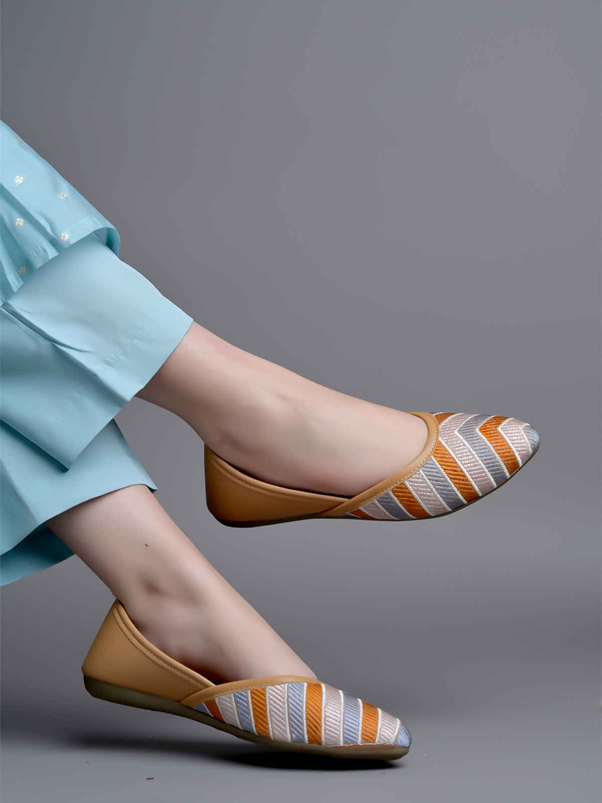 Shoetopia Women's Embroidered Bellies | Belly - Mika | Tan - UK 4