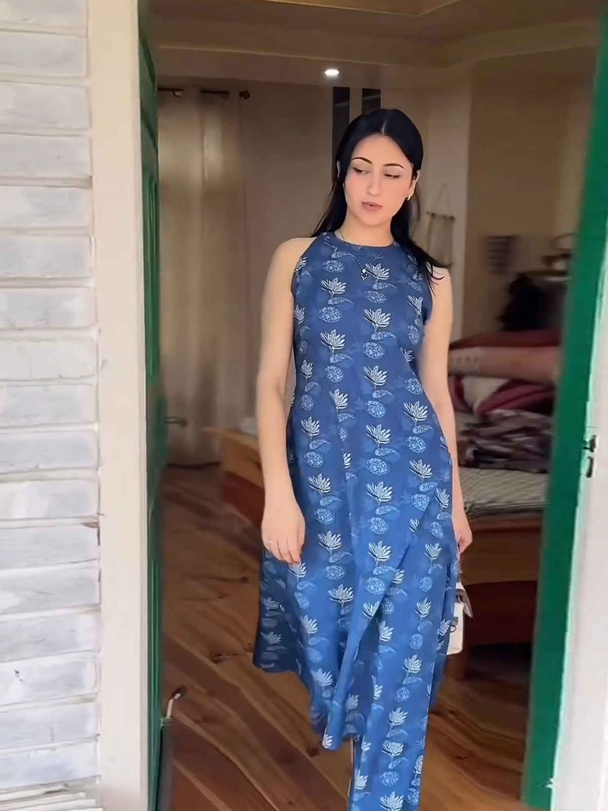 GoSriKi Women's Viscose Rayon Straight Printed Kurta with Pant | AASHVI | Blue - S