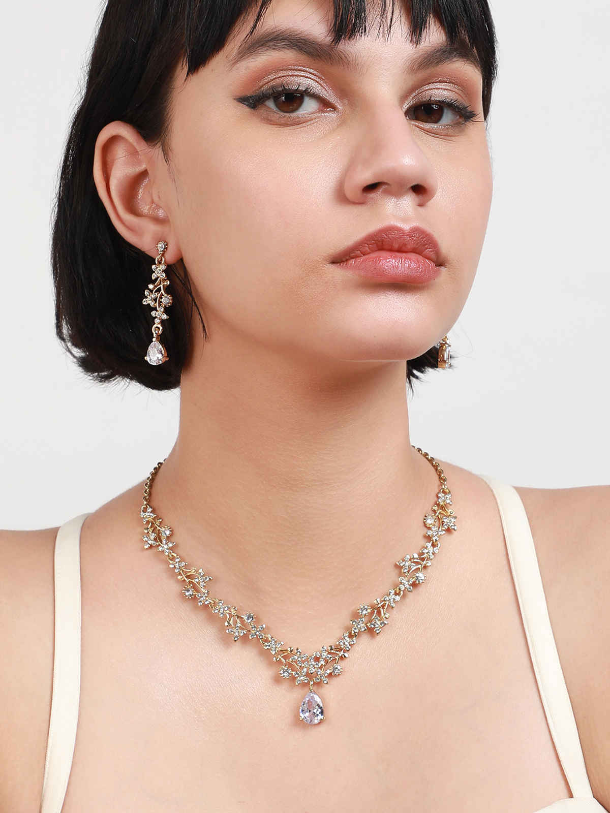 SOHI Women's Gold-Plated Stone-Studded Jewellery Set