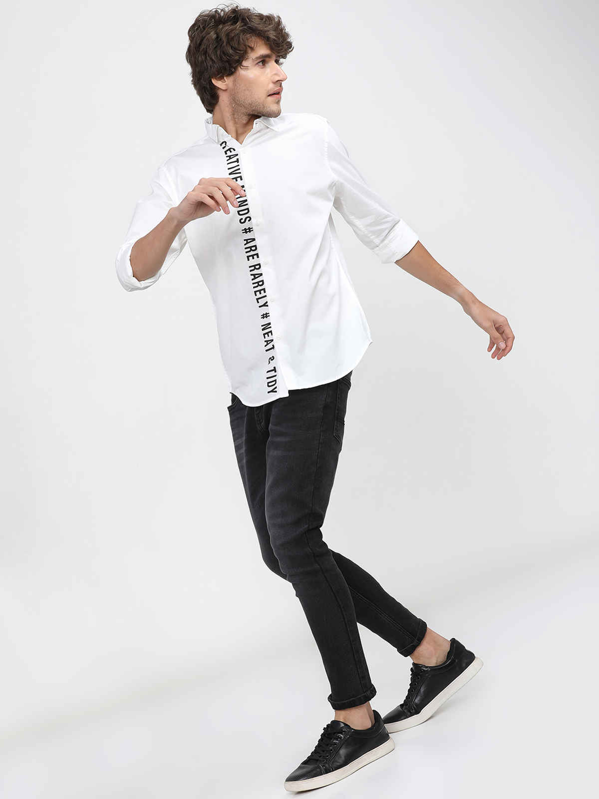 HIGHLANDER Men's Slim Fit Printed Casual Shirt | White - M