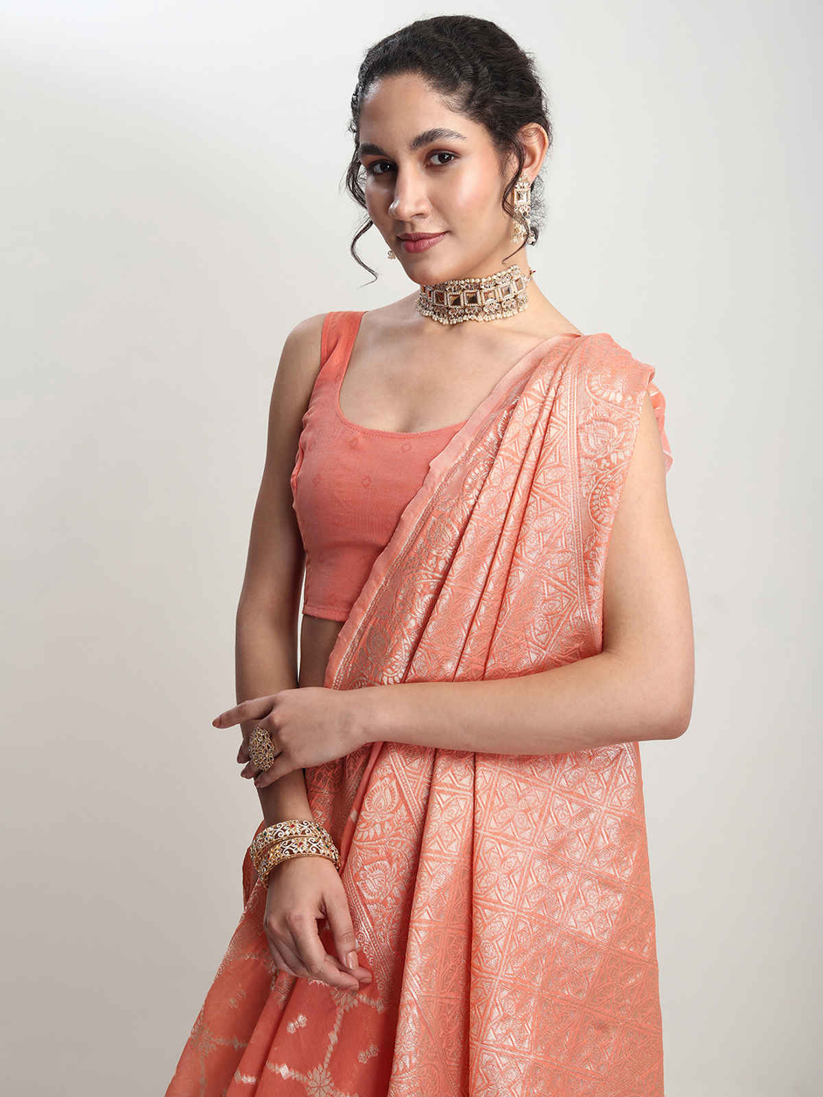 Janasya Women's Silk Blend Geometric Woven Design Jacquard Saree with Blouse Piece | SAR643 | Peach