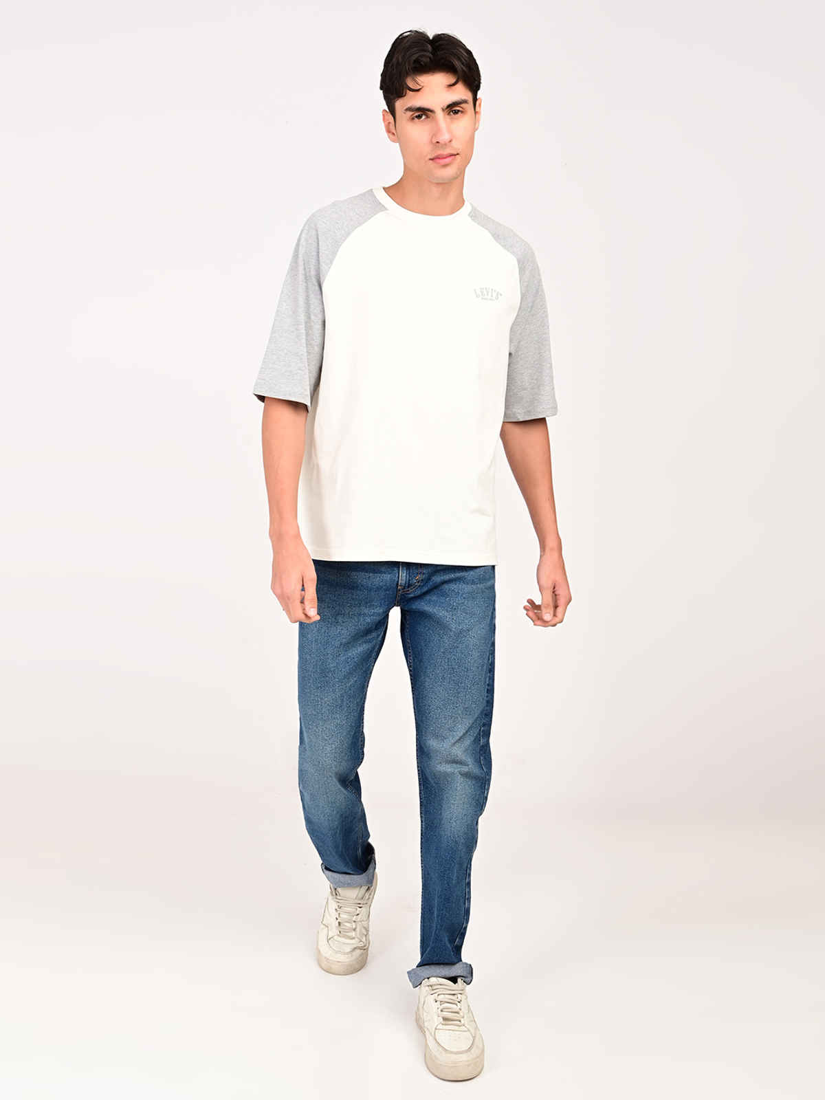 Levi's Men's Colour-Block Loose Fit T-Shirt | White | S