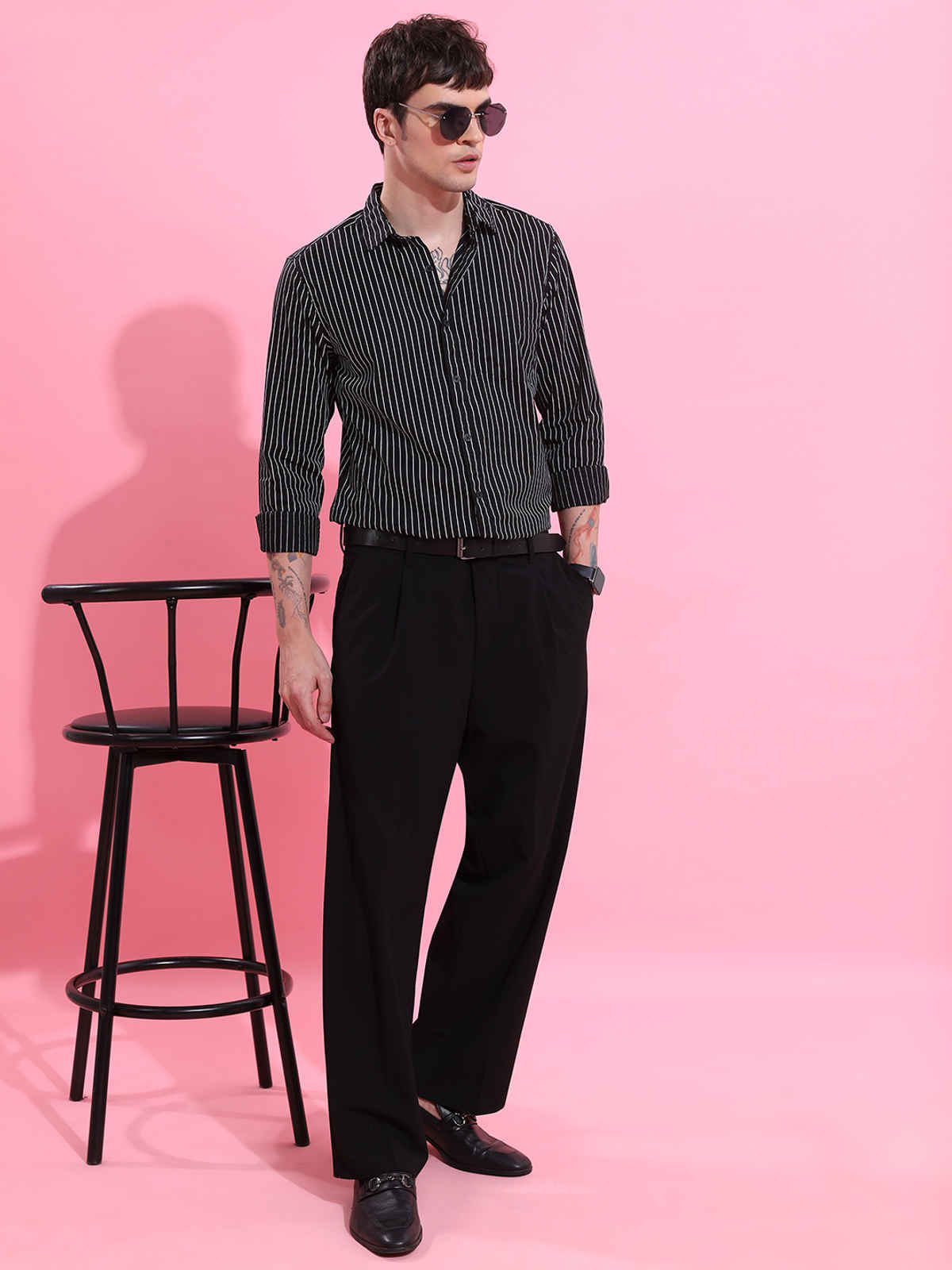 HIGHLANDER Striped Spread Collar Slim Fit Cotton Casual Shirt | Black - XL