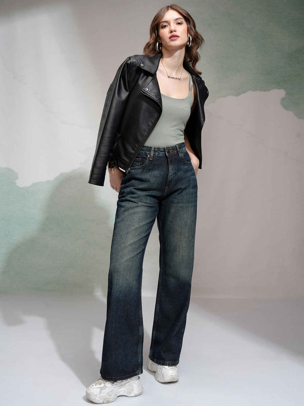 Tokyo Talkies Women's Mid Rise Bootcut Jeans | Blue - 32