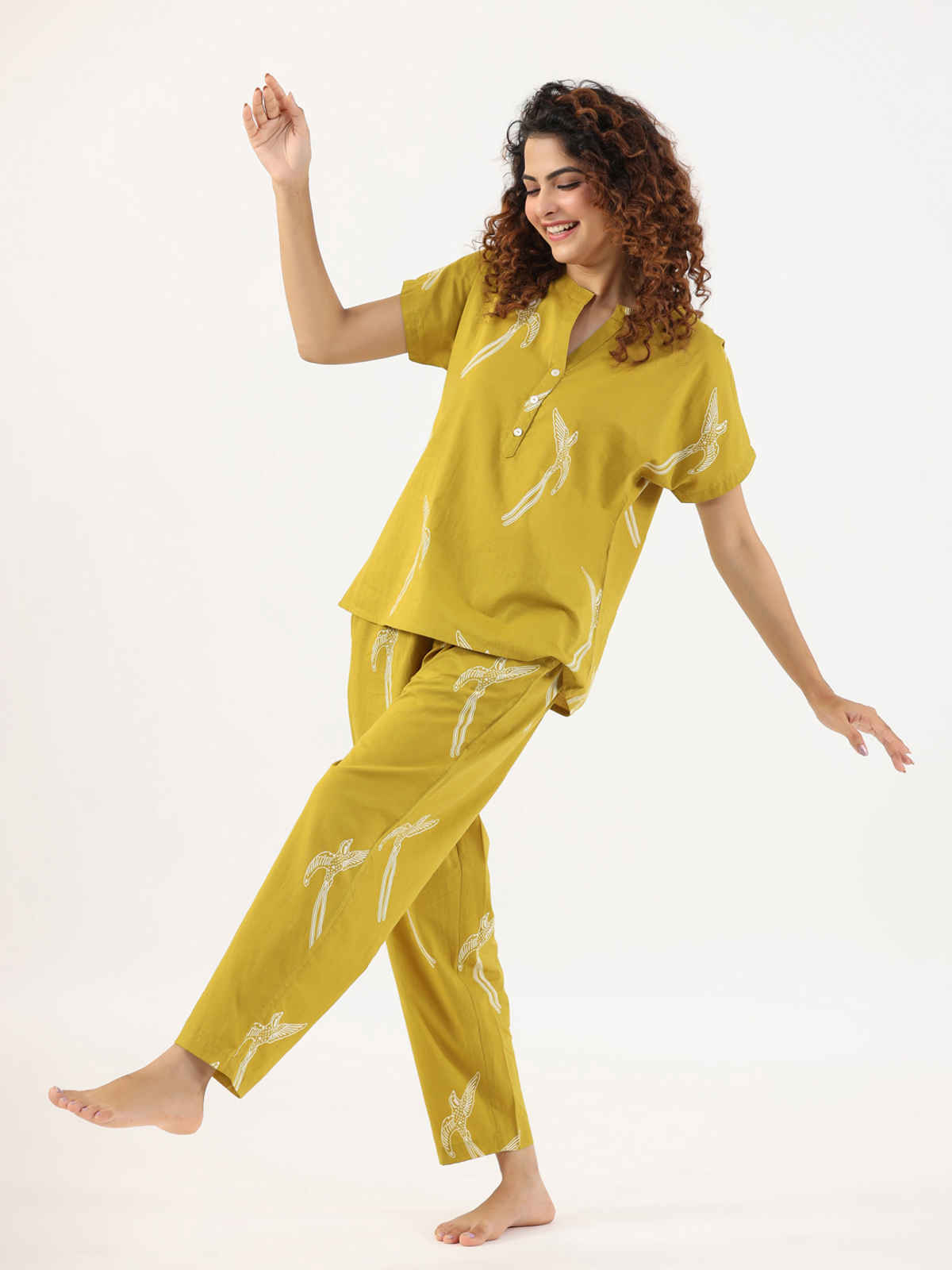 Sanskrutihomes Graphic Printed Pure Cotton Night Suit | Yellow - S