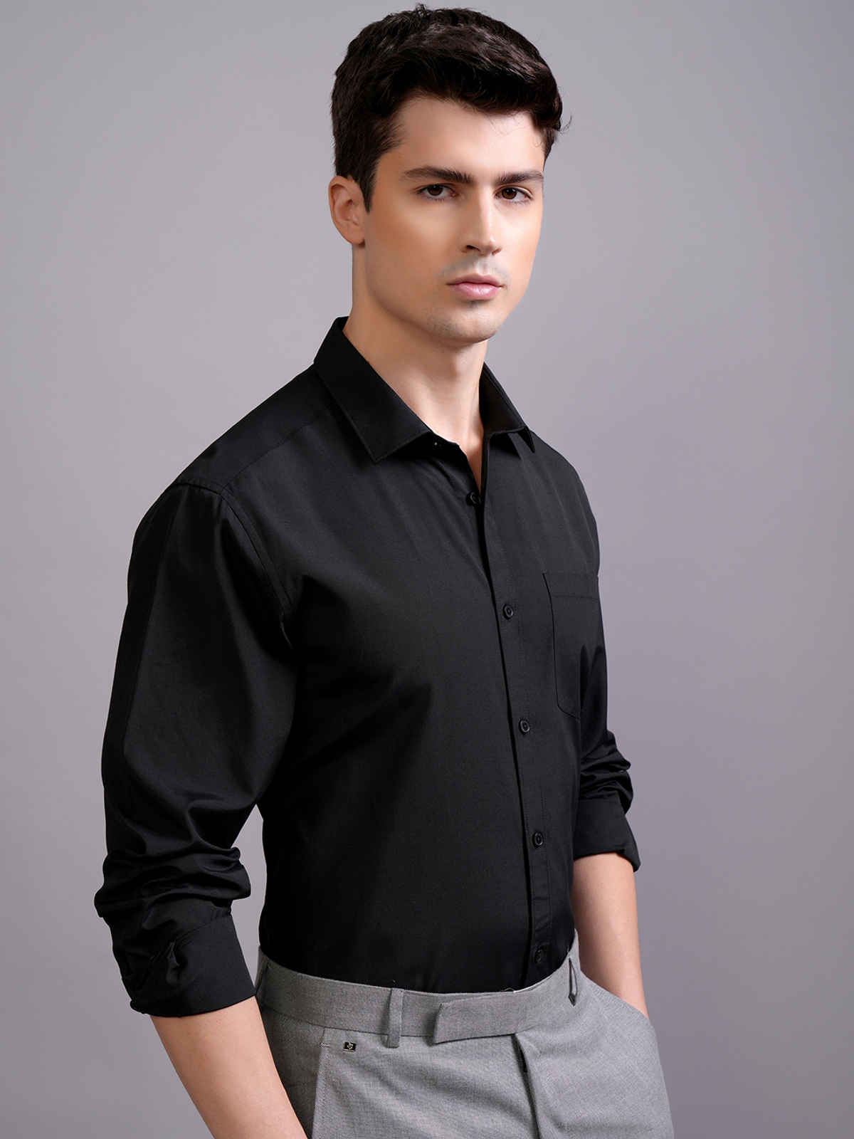 Highlander Men's Slim Fit Shirt | Black - M