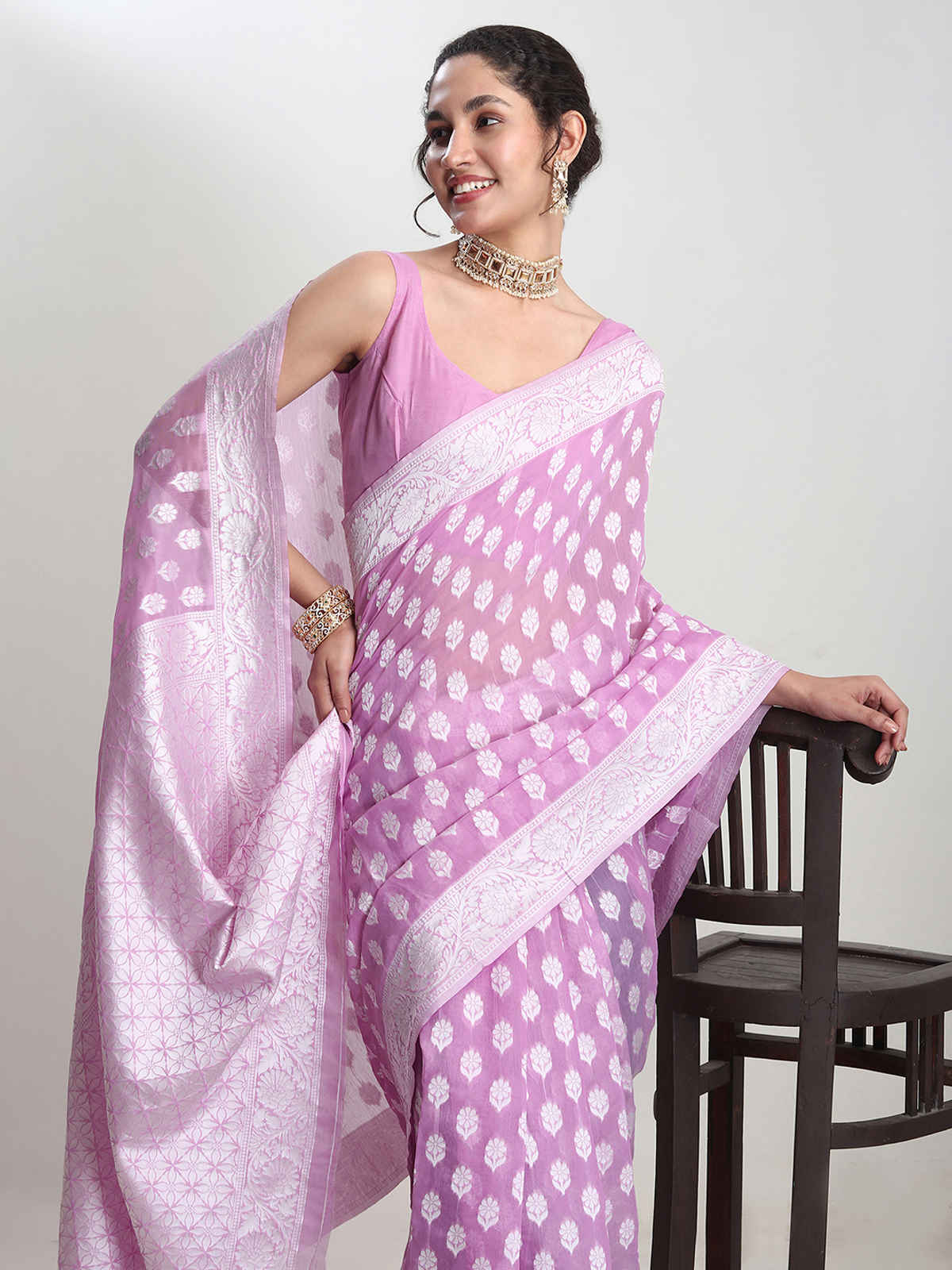 Janasya Women's Silk Blend Floral Woven Design Jacquard Saree with Blouse Piece | SAR631 | Lavender