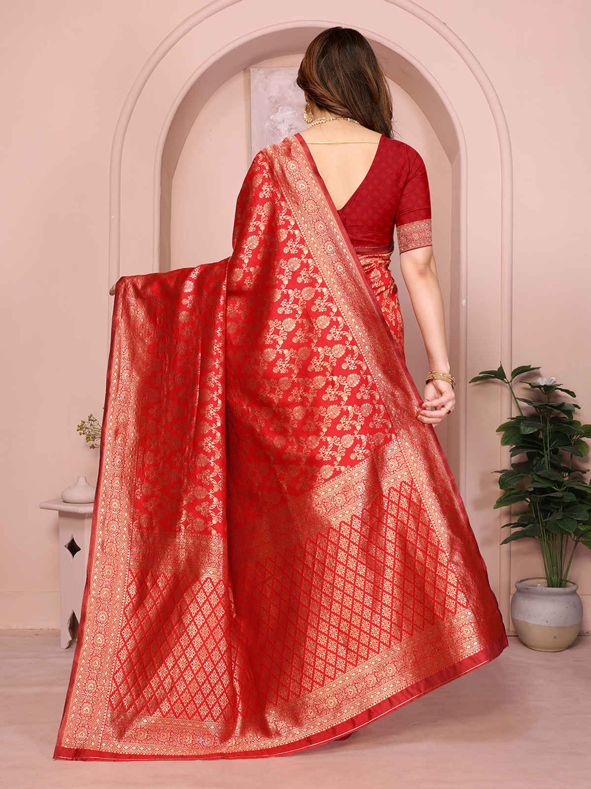 Hema Silk Mills Women Woven Banarasi Silk Blend Saree | Red