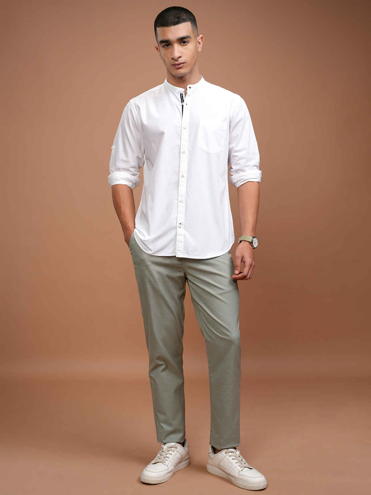Highlander Men Solid Slim Fit Casual Shirt | White | M