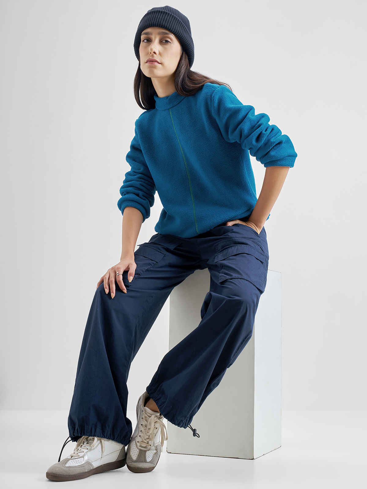 Tokyo Talkies Women's Mock Collar Sweatshirt | Teal - S