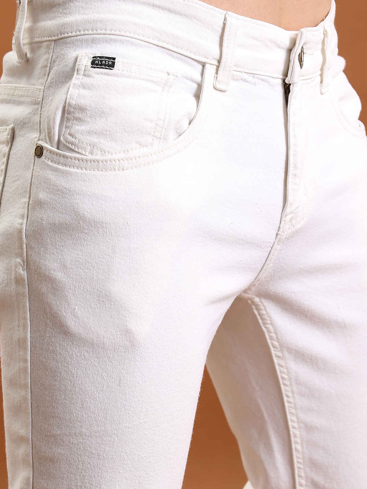 Highlander Men's Straight Fit Mid-Rise Light Shade Clean Look Stretchable Jeans | White - 34