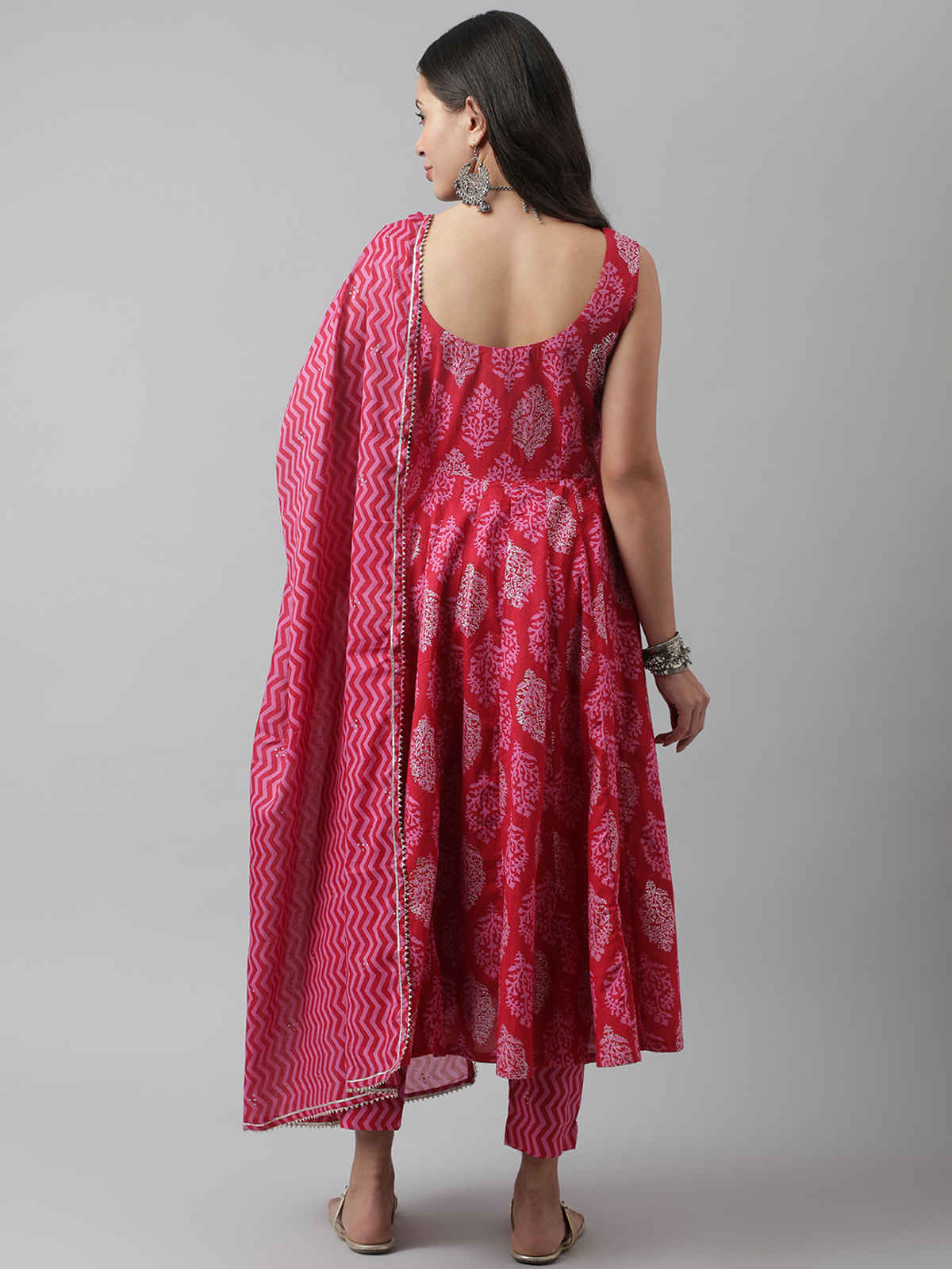 Divena Women s Magenta Floral Cotton Anarkali Kurta Pant Set with Dupatta | DK0840 | L