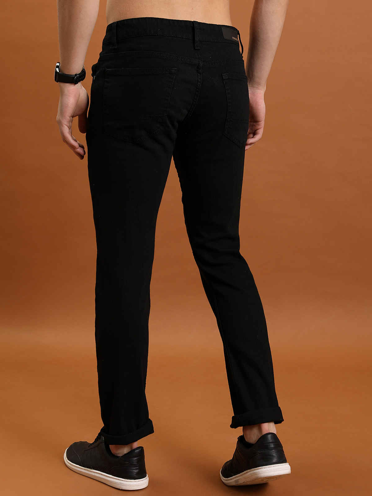 Highlander Men's Straight Fit Mid-Rise Clean Look Stretchable Jeans | Black - 36