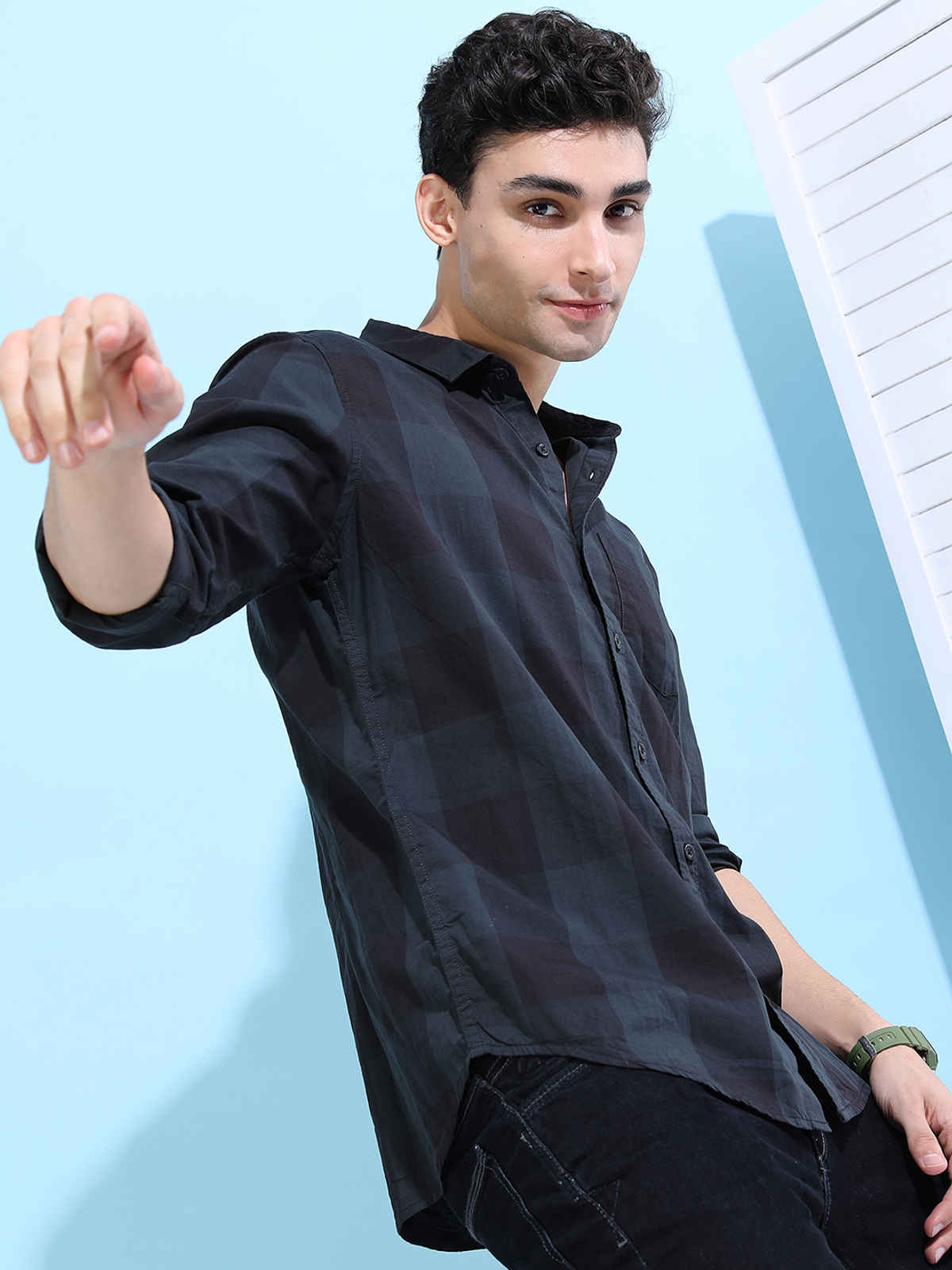 HIGHLANDER Men's Slim Fit Checked Casual Shirt | Grey & Black | S