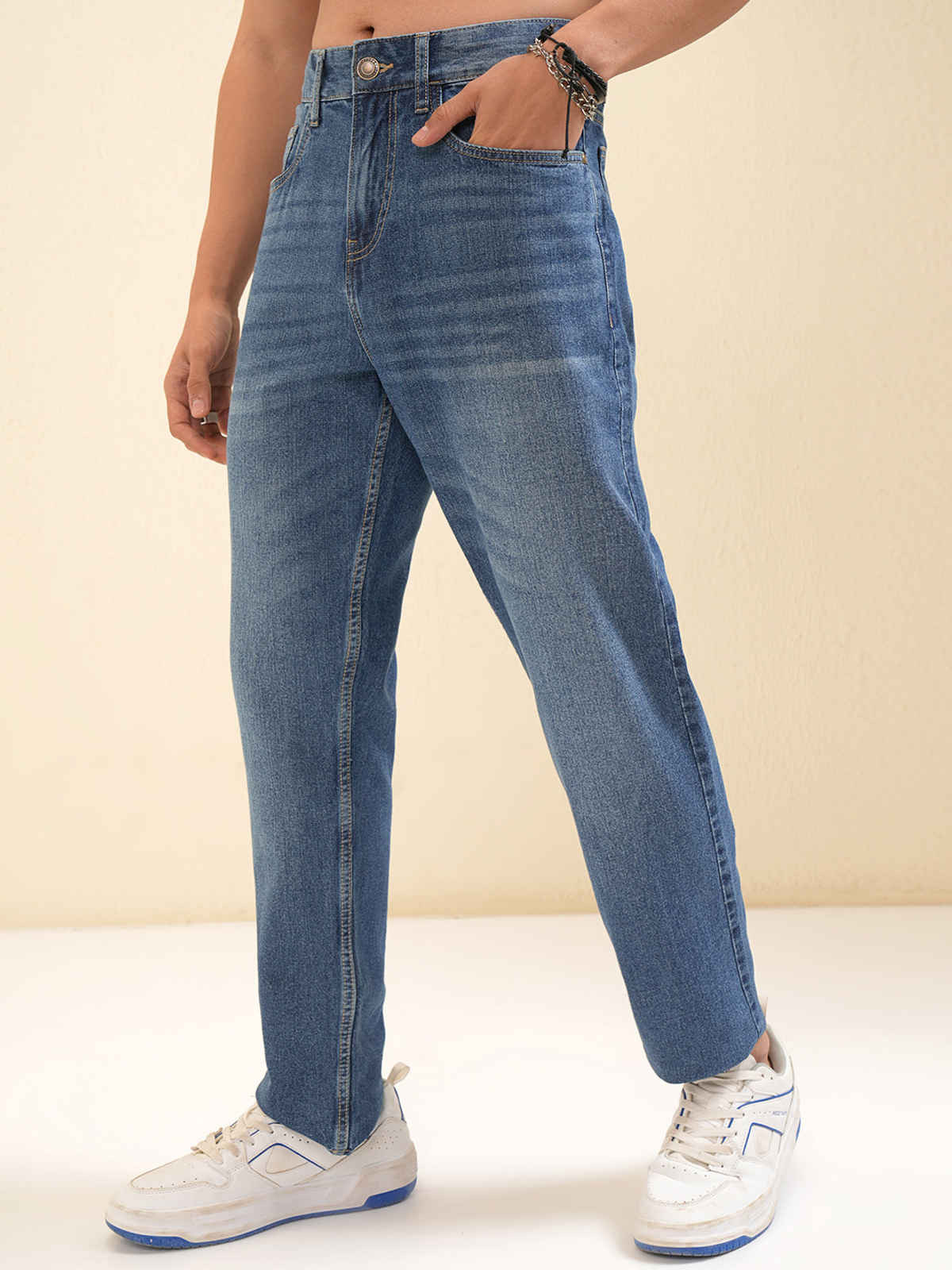 Highlander Men Relaxed Fit Jeans | Light Blue | 32 in