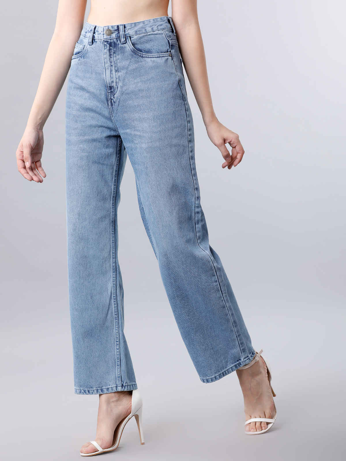 BASIC BY TOKYO TALKIES Women's Flared High-Rise Clean Look Jeans | Light Blue - 32