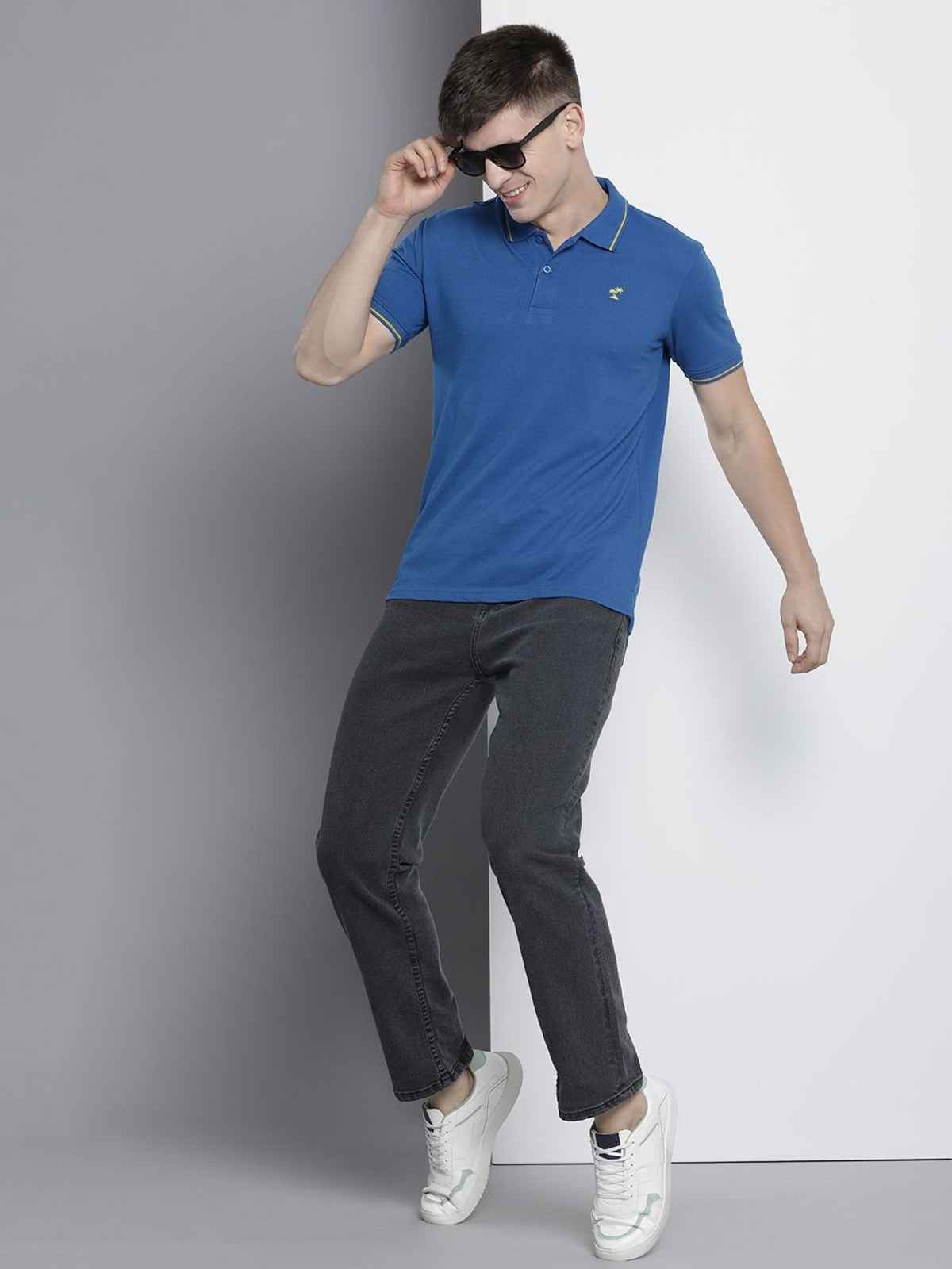 The Indian Garage Co Men's Regular Fit Printed Casual T-Shirt | Blue - M