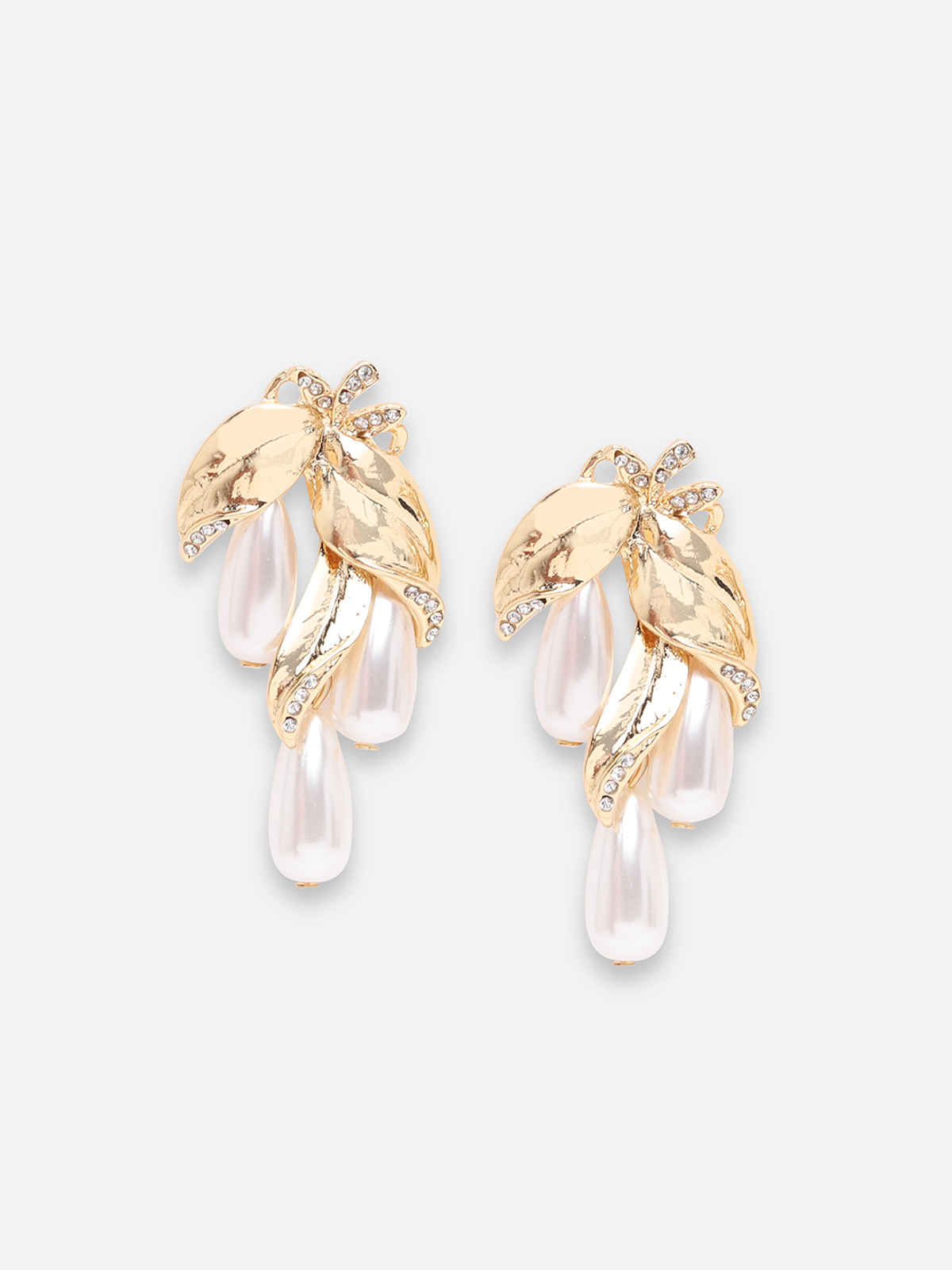 SOHI Women's Gold Plated Contemporary Drop Earrings | White
