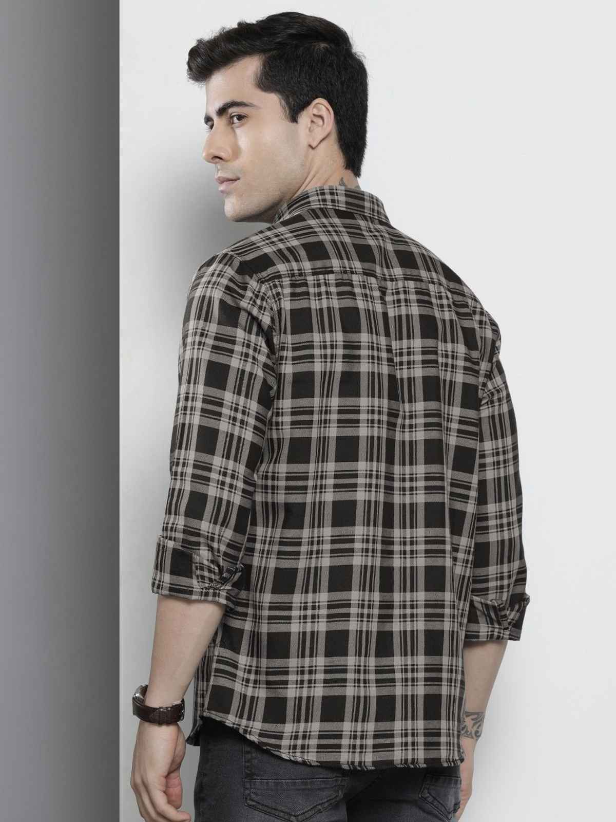 The Indian Garage Co Men's Regular Fit Checked Casual Shirt | Black - M
