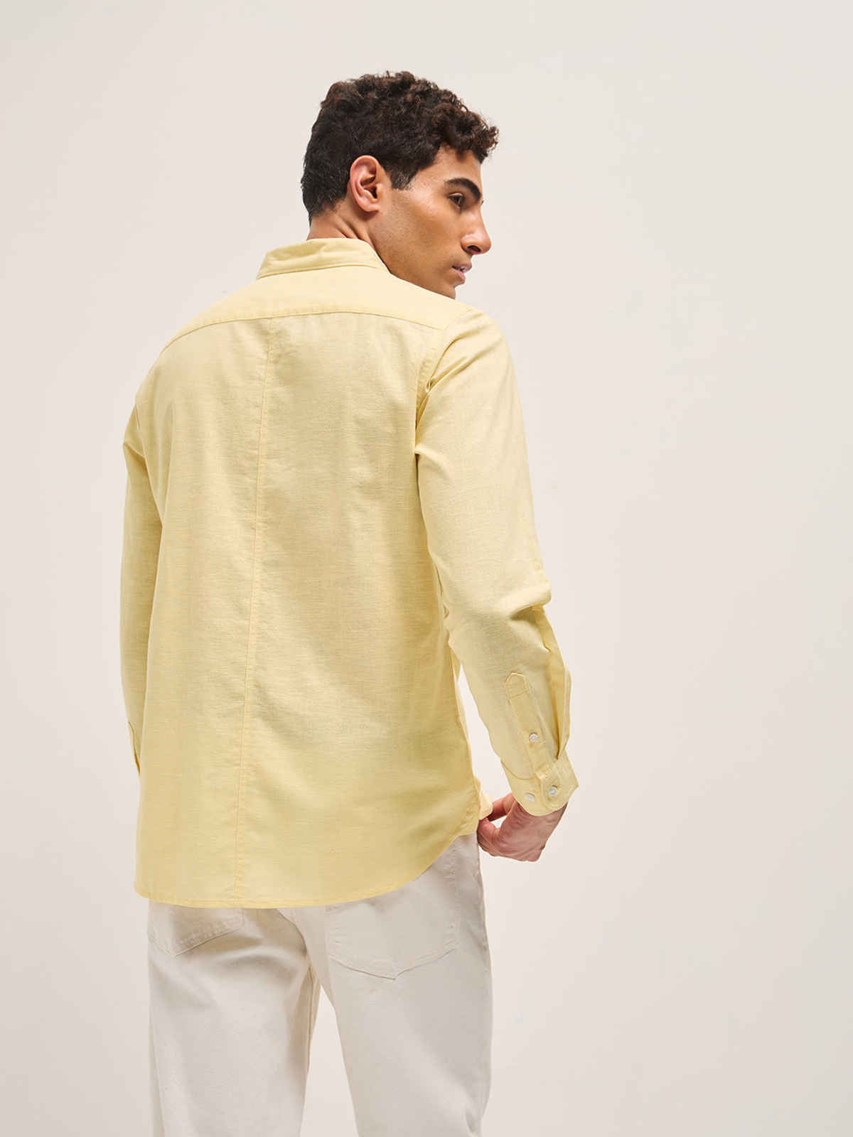 The Bear House Yellow Cotton Linen Slim Fit Solid Casual Shirt |M