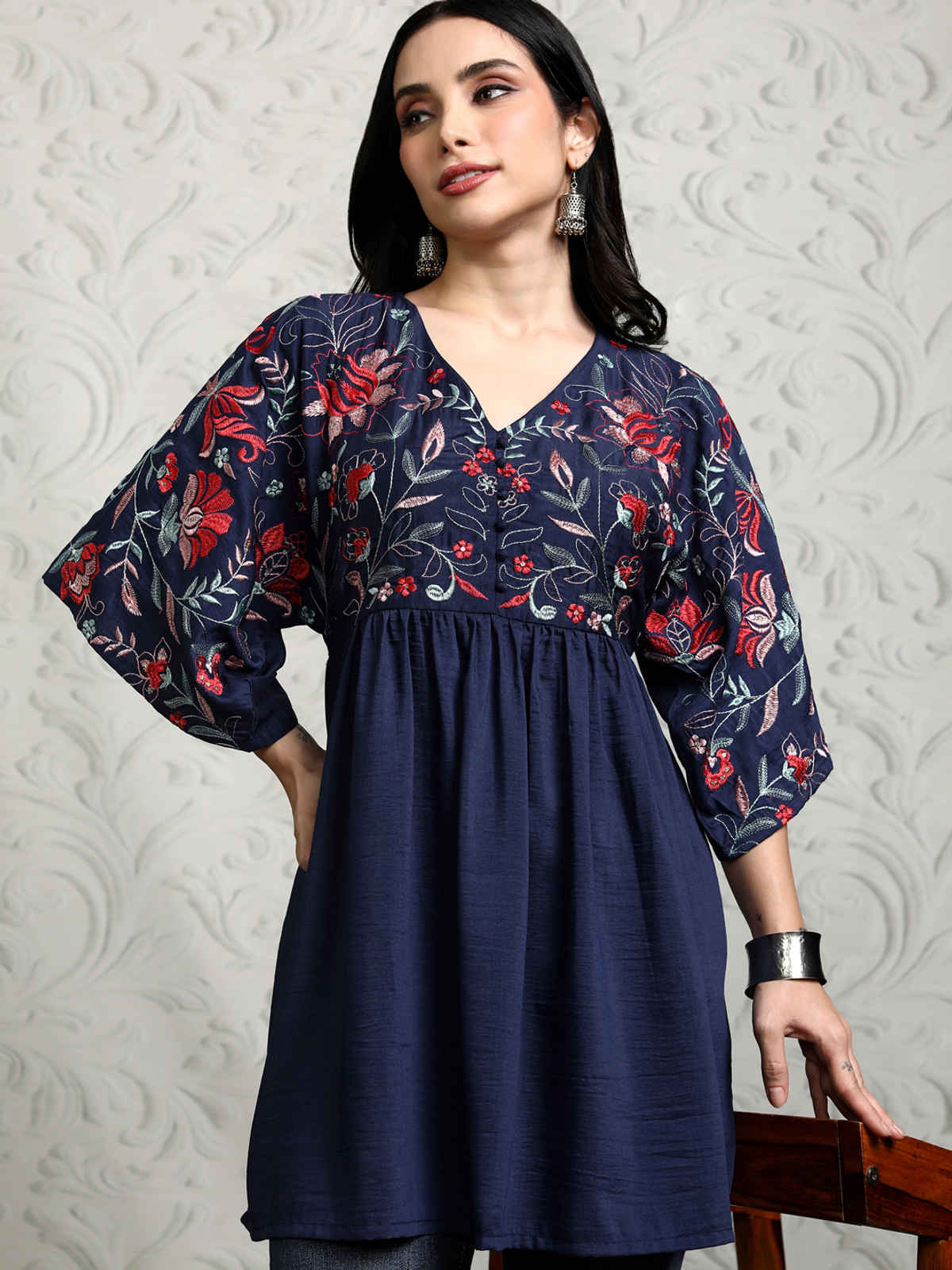 Vishdhd Buy VISHUDH Women Printed Tunics | Navy Blue Online - Price @ ₹474 ...