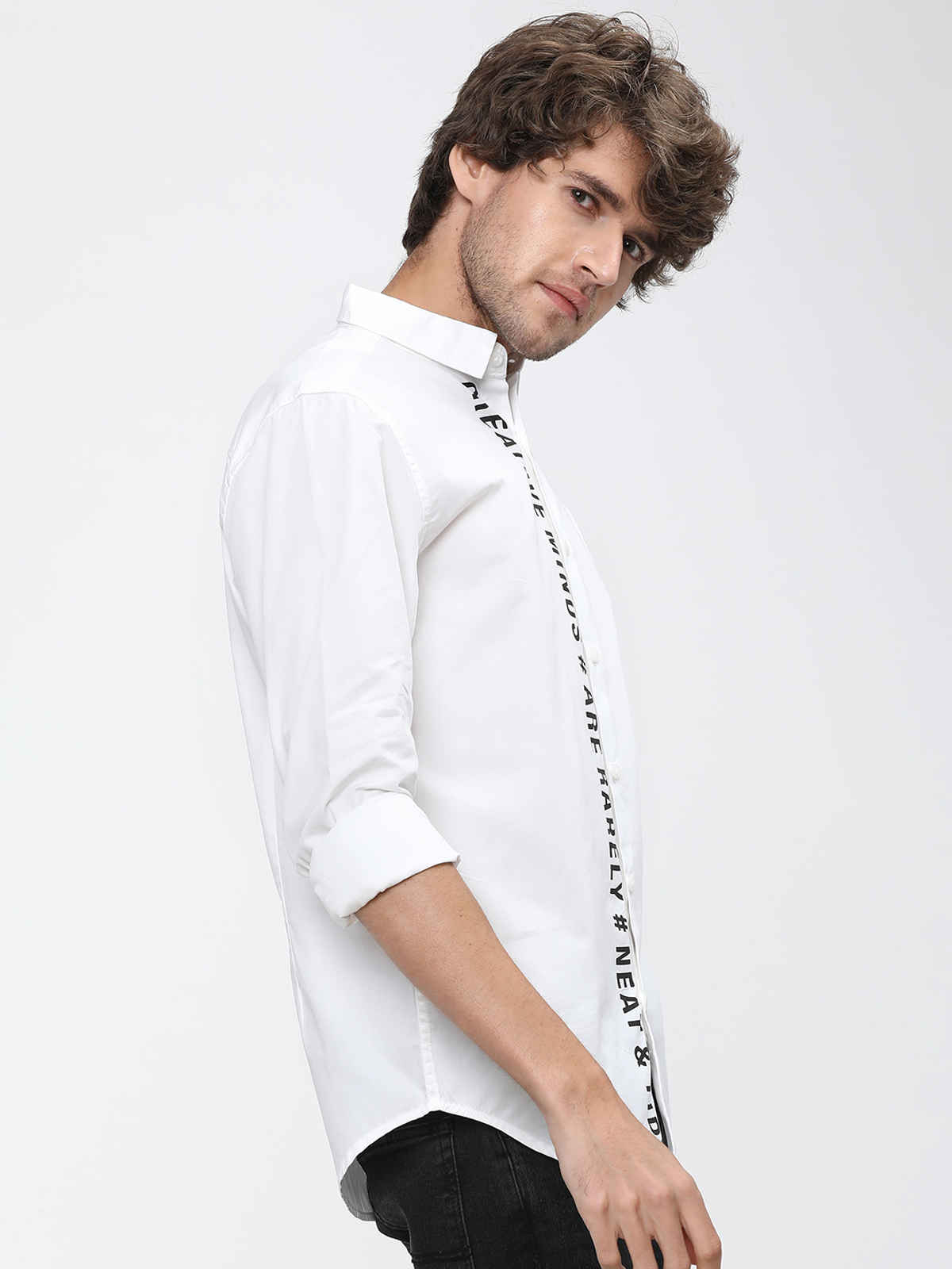 HIGHLANDER Men's Slim Fit Printed Casual Shirt | White - M
