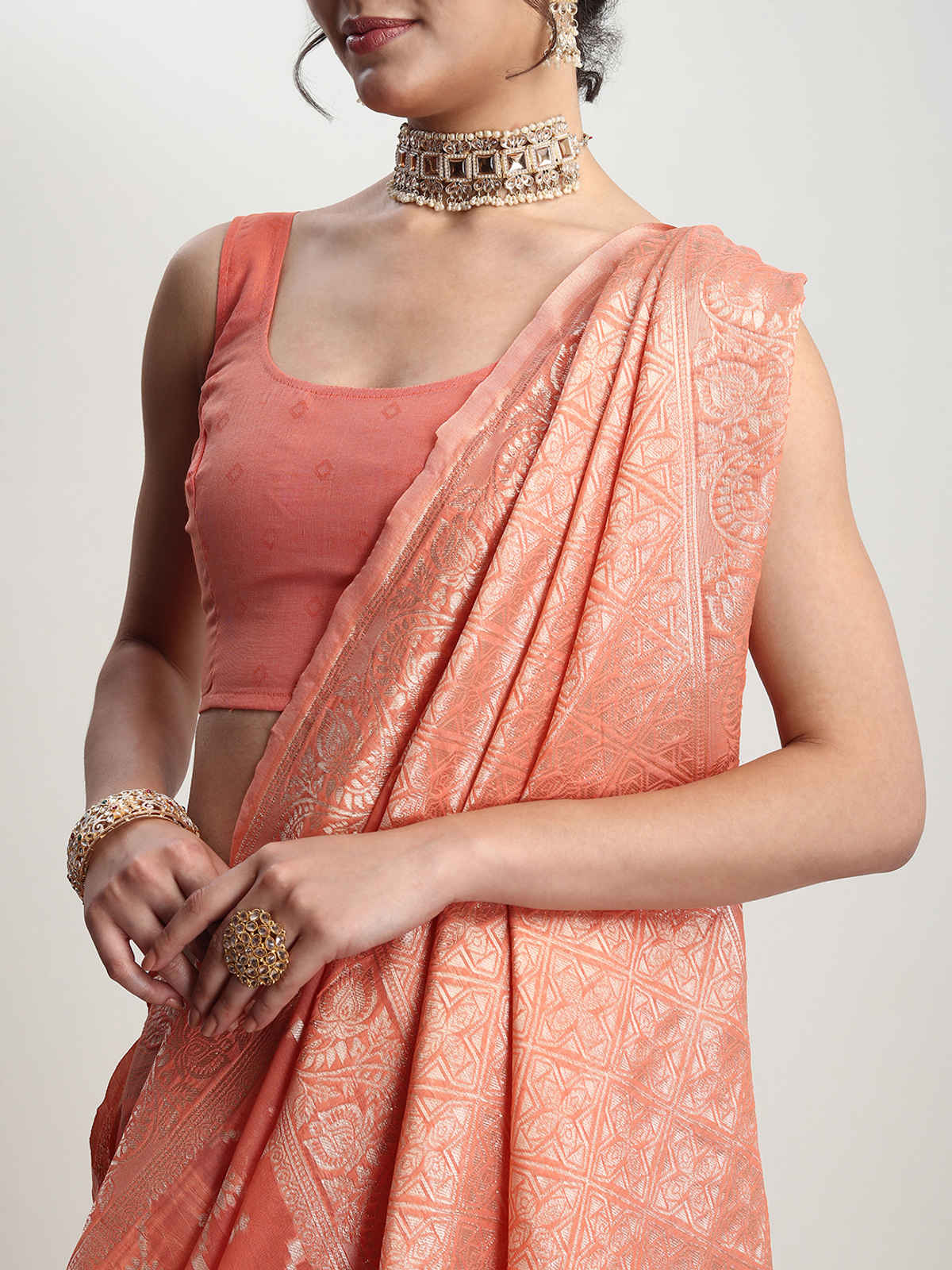 Janasya Women's Silk Blend Geometric Woven Design Jacquard Saree with Blouse Piece | SAR643 | Peach