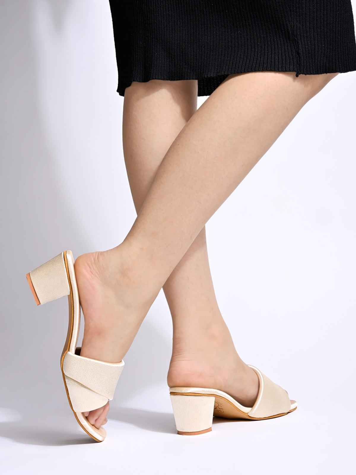 Shoetopia Square Toe Cream Block Heels For Women s | UK5
