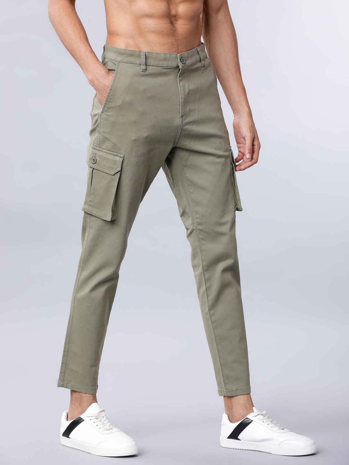 HIGHLANDER Men's Slim Fit Solid Cargos | Capulet Olive - 30