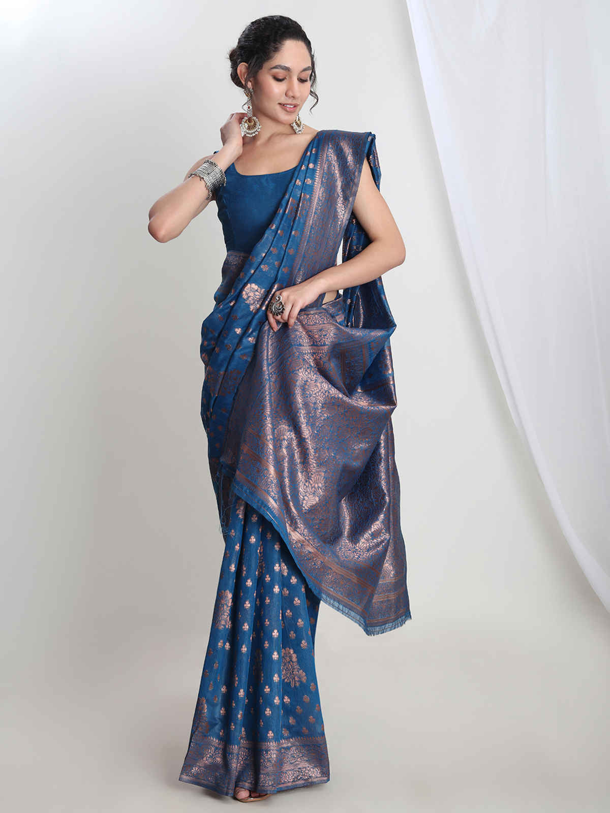 Janasya Women's Silk Blend Floral Design Jacquard Saree with Blouse Piece | SAR616 | Teal Blue