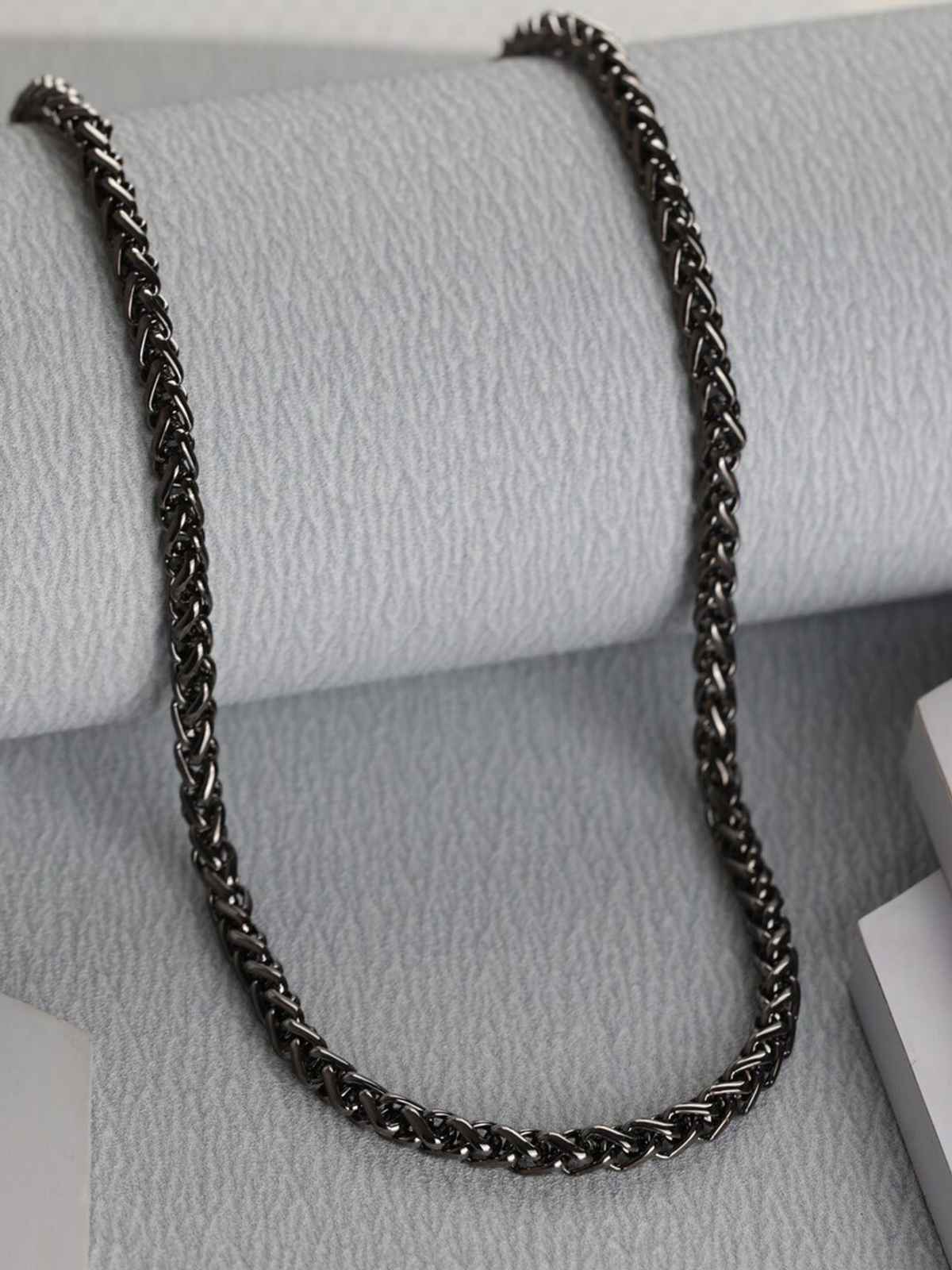 Priyaasi Bold by Priyaasi Sleek Black Gunmetal-Plated Chain for Men