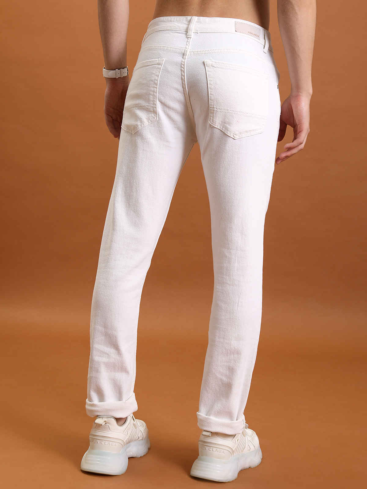 Highlander Men's Straight Fit Mid-Rise Light Shade Clean Look Stretchable Jeans | White - 34