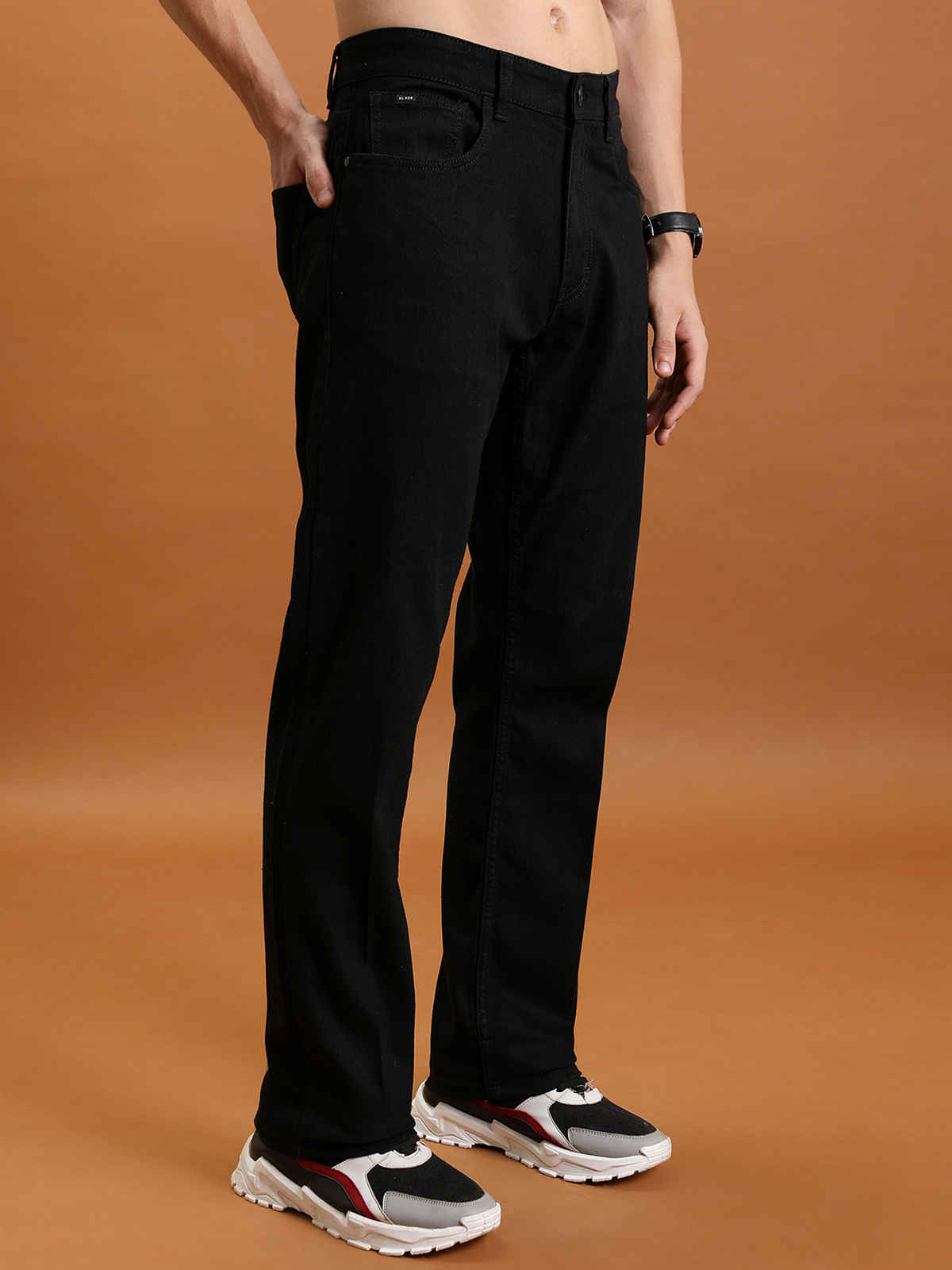 Highlander Men's Straight Fit Clean Look Stretchable Jeans | Black - 32