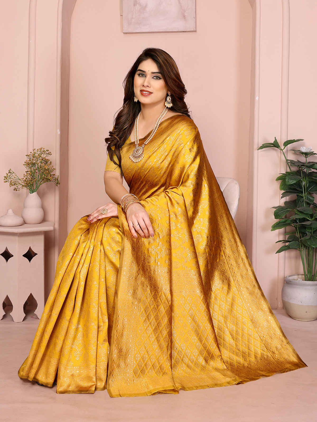 Hema Silk Mills Women Woven Banrasi Silk Blend Saree | Gold